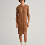 Gant Apparel S Women's D1. Twisted Cable Dress Iterations Brown Reg