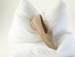 Women's Lightweight Footwear