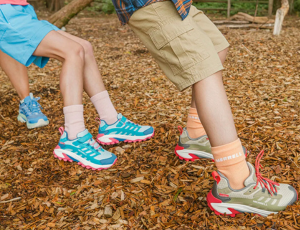 Buy kids sneakers & flats online
