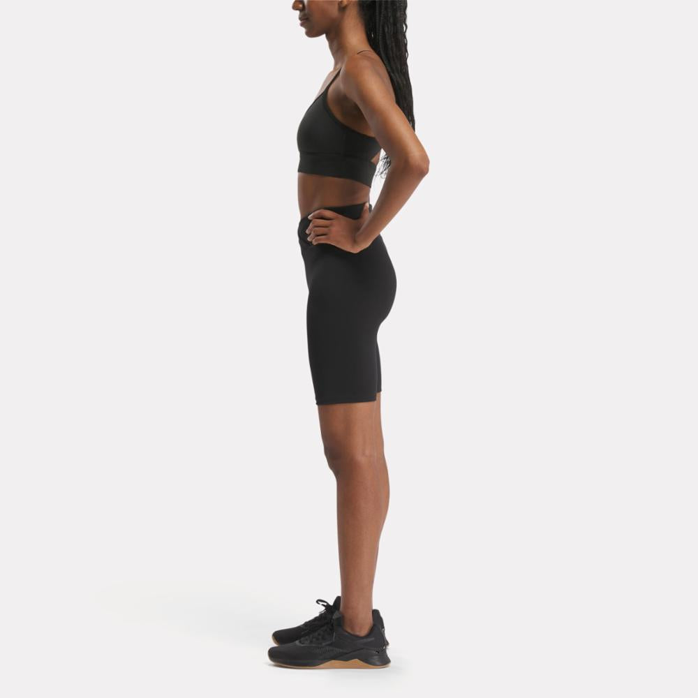 Reebok Apparel  Women's Basic Bike Short Reebok Training App Women Black Reg