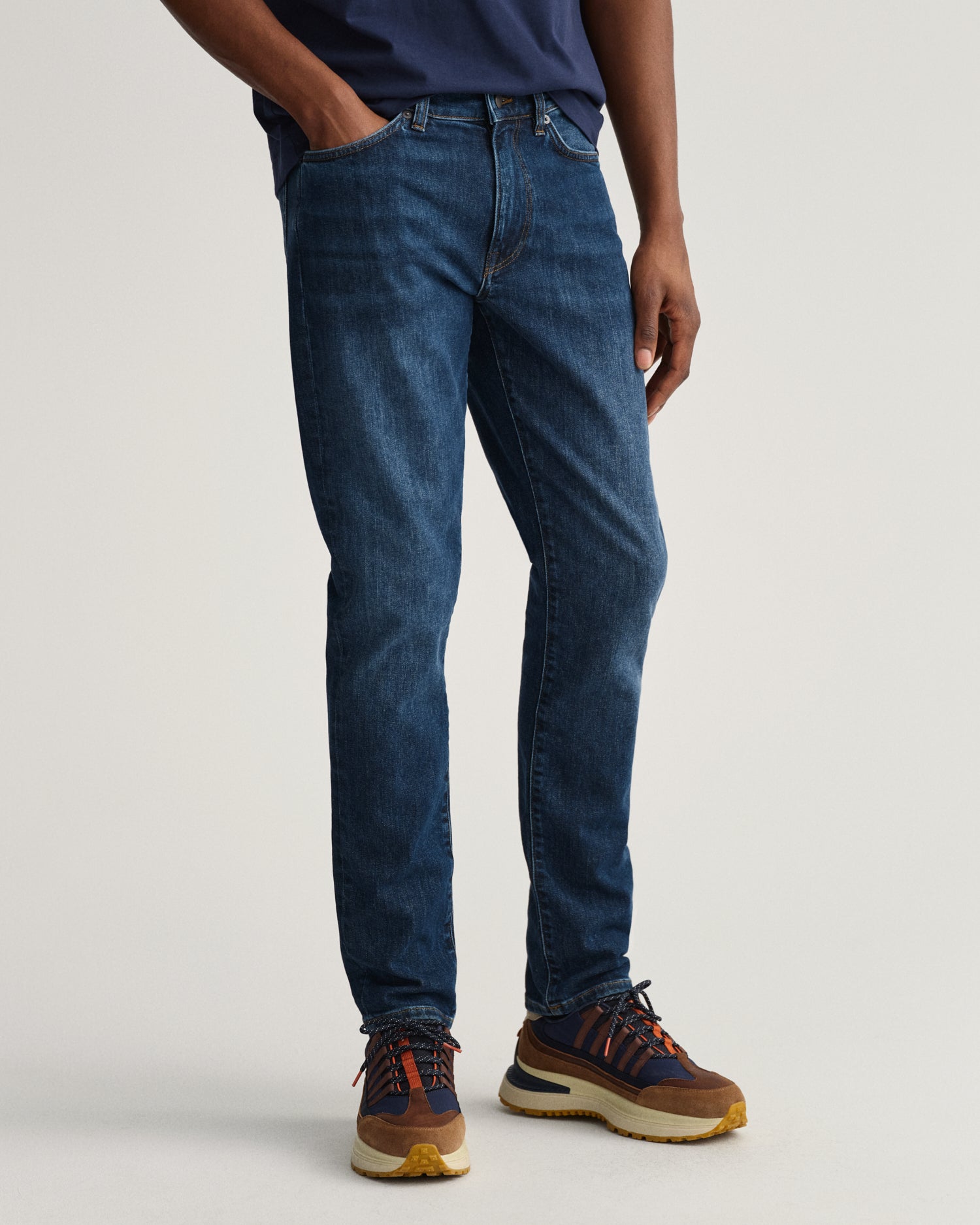 Gant Men's 1000308 In Dark 32L