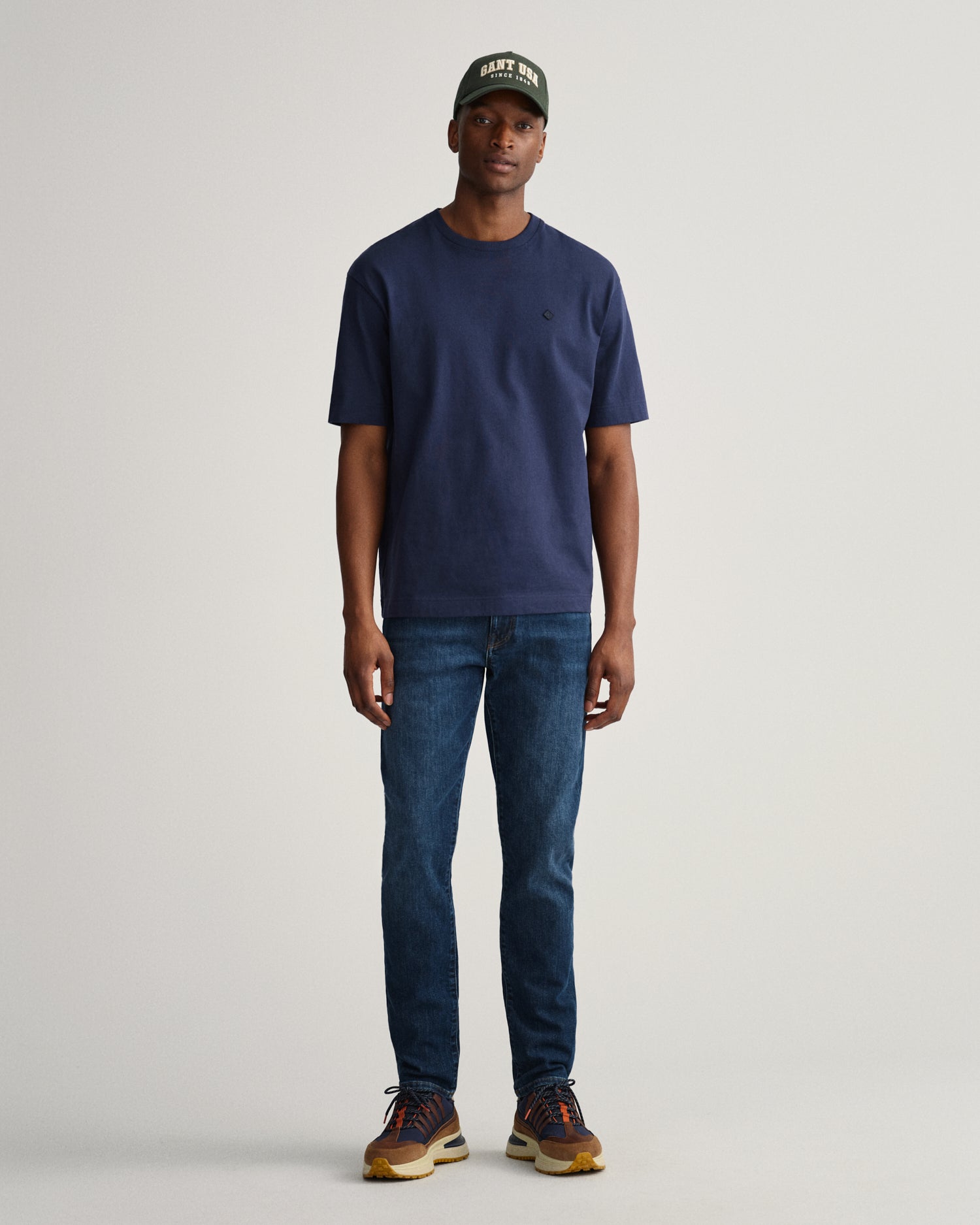 Gant Men's 1000308 In Dark 32L