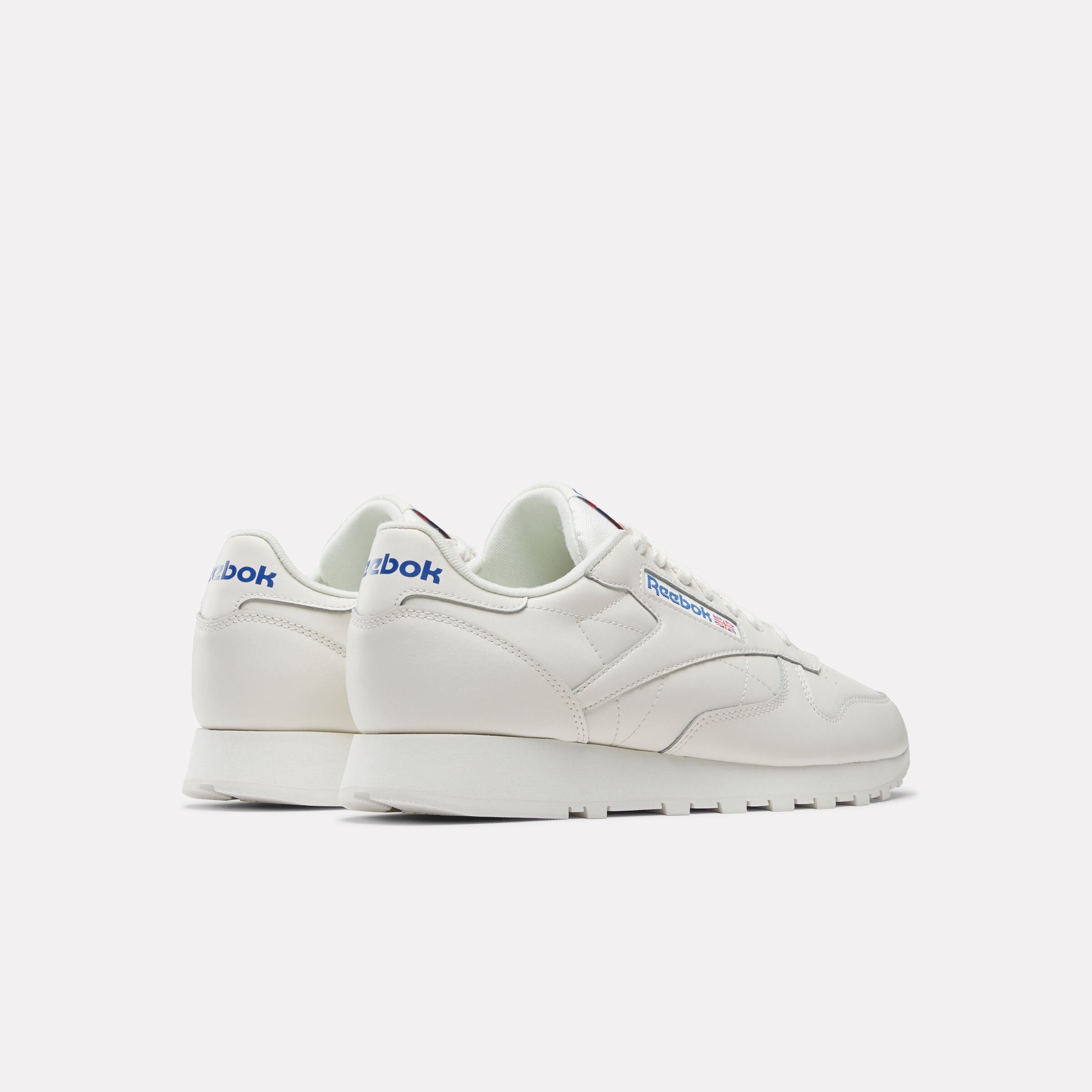 Reebok Unisex' Classic Leather  In Chalk/Vecblu/Vecred M