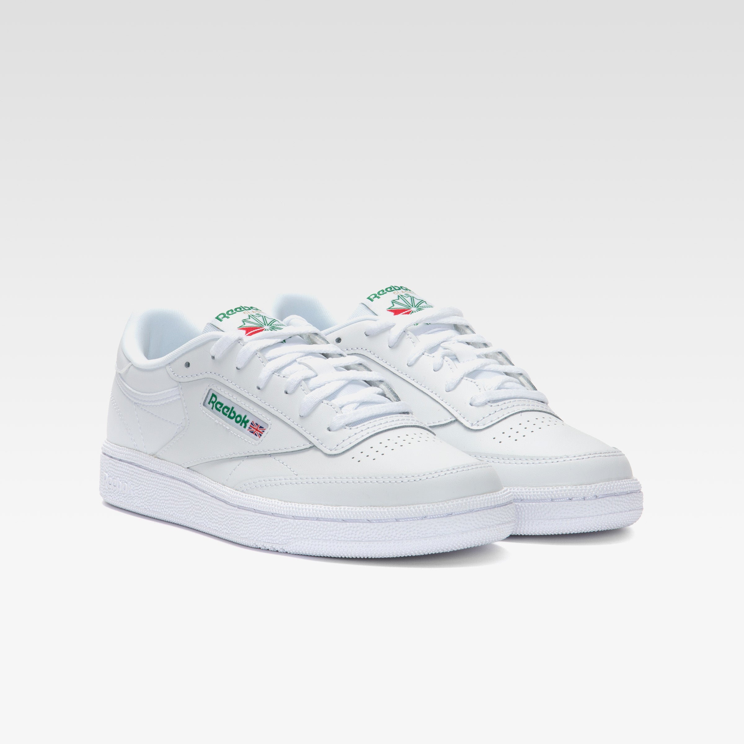 Reebok Boy's' Club C Junior  In White/Glegrn/Vecblu M