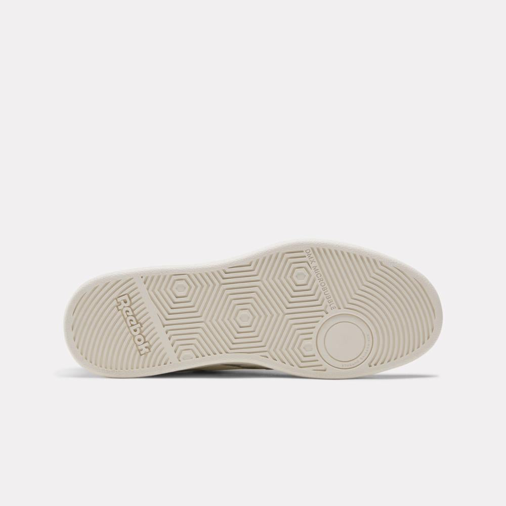 Chaussures Reebok pour femmes - Reebok Court Advance - Reebok Classics Core Ftw pour femmes - Blanc - Taille M