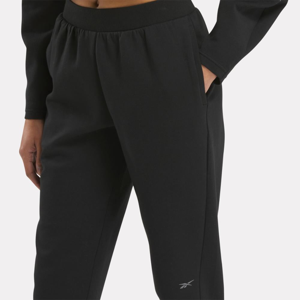 Reebok Women's Activ Coll Dreamblend Pant  In Black REG