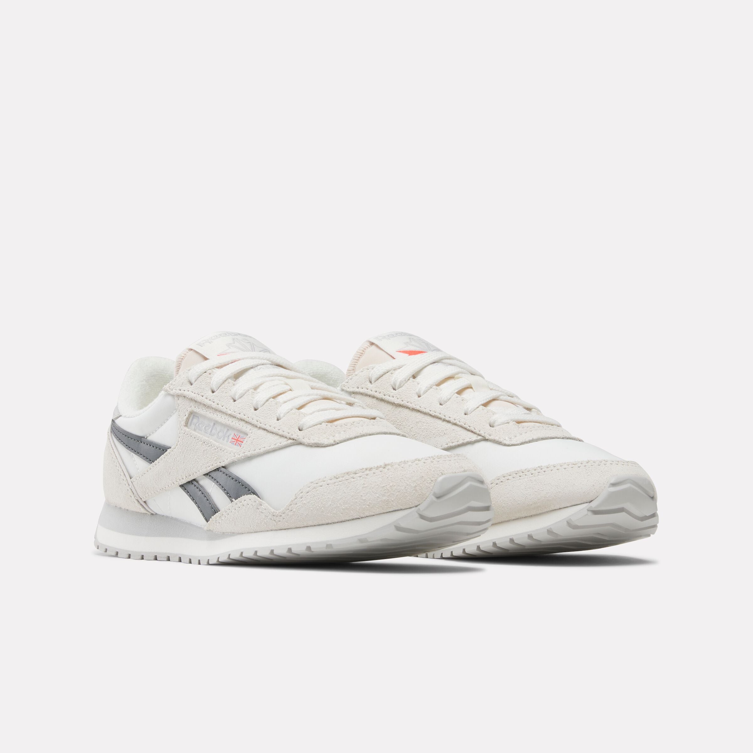Reebok Women's Classic Az  In Chalk/Chalk/Grey M