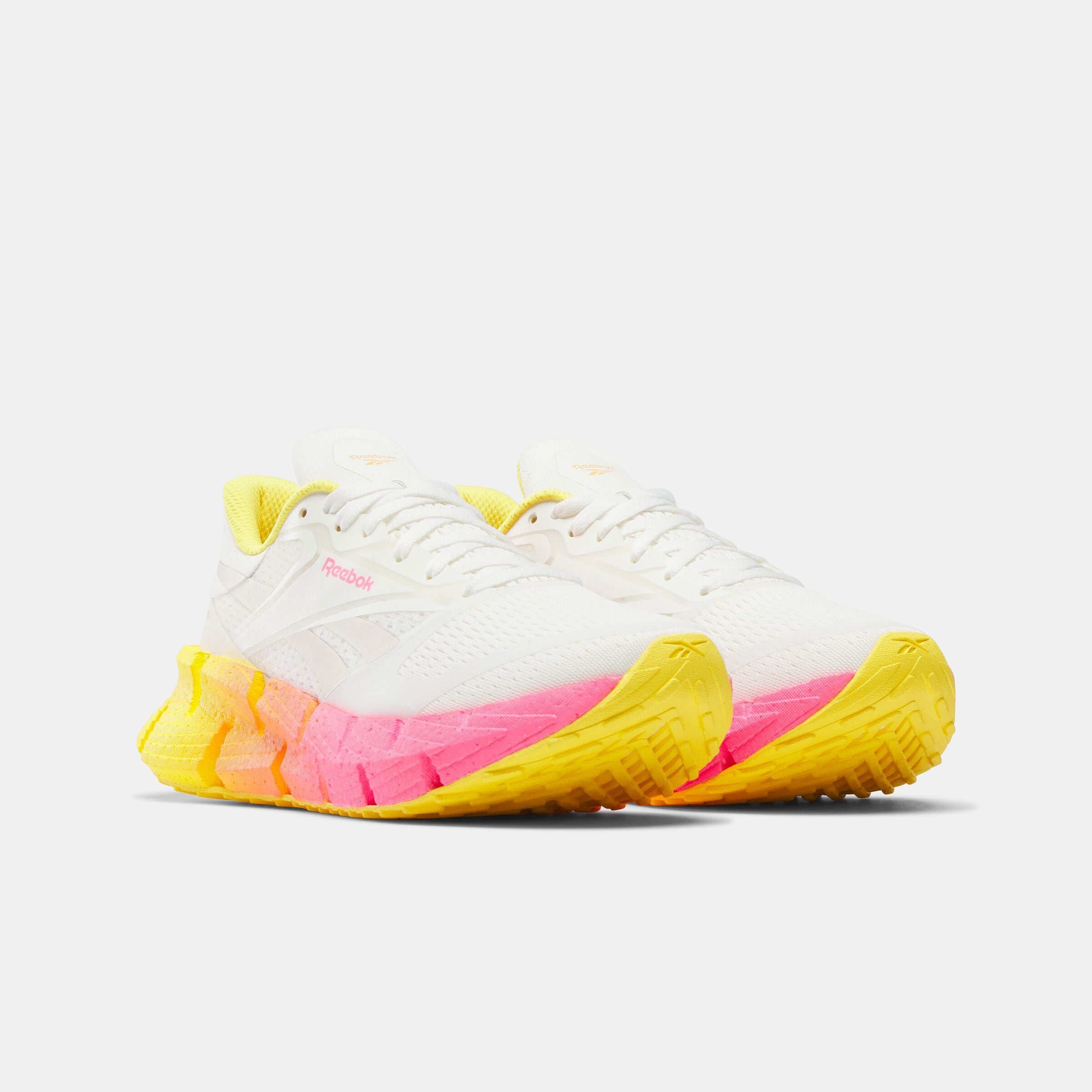 Reebok Women's Floatzig 1  In Chalk/Sand/Atomic M