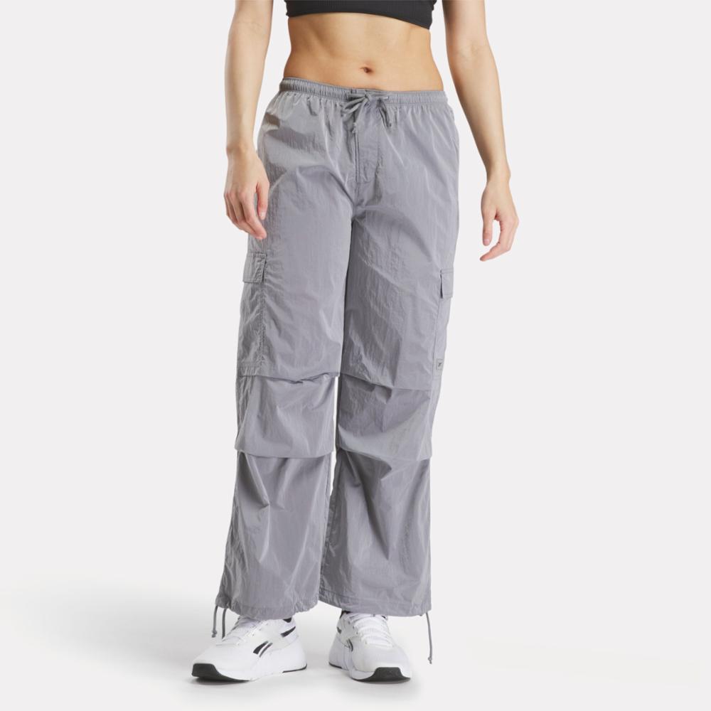 Reebok Apparel  Women's Studio Style Cargo Pant Reebok Classics App Women Silver Reg