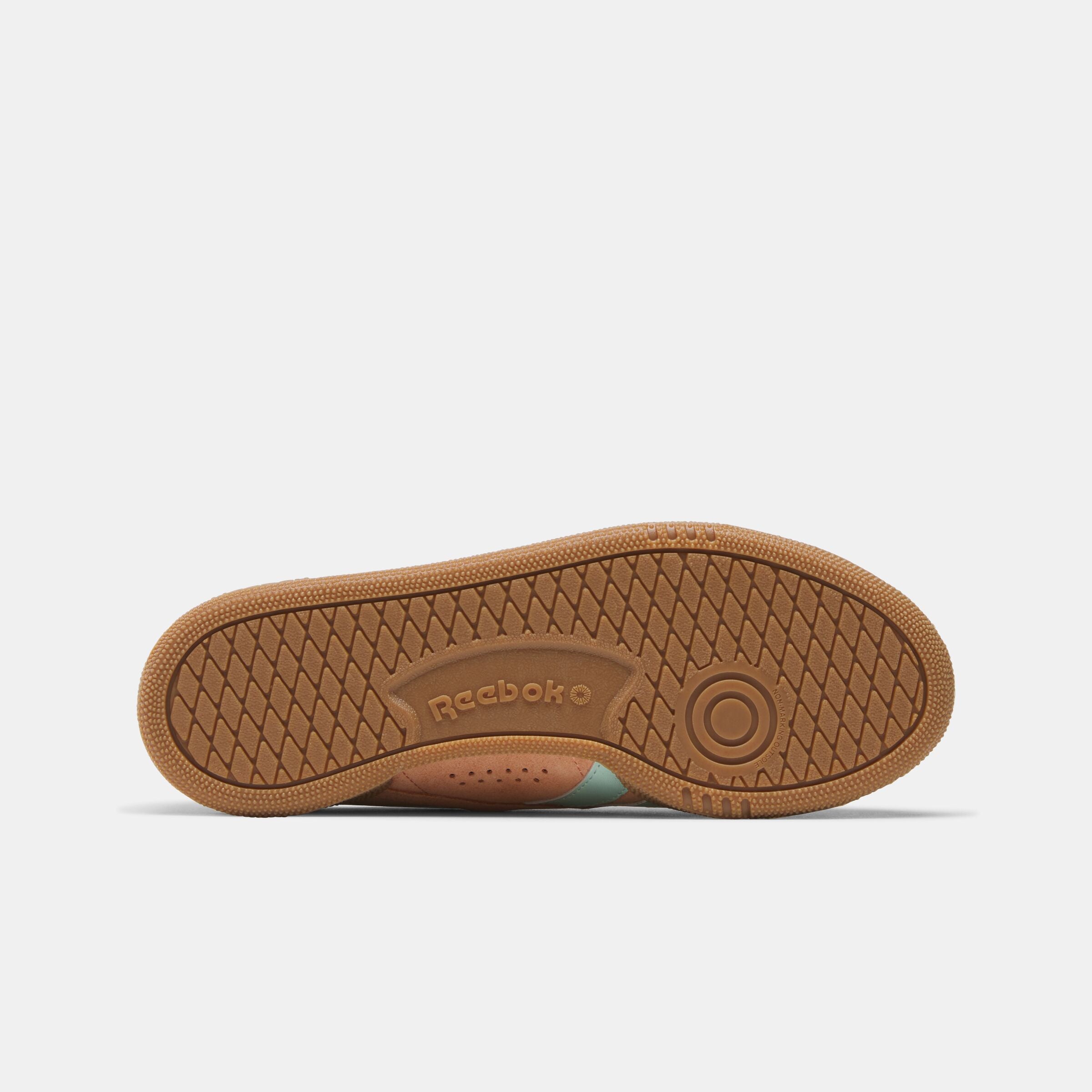 Reebok Women's Club C Grounds Uk  In Sunkissed Orange M