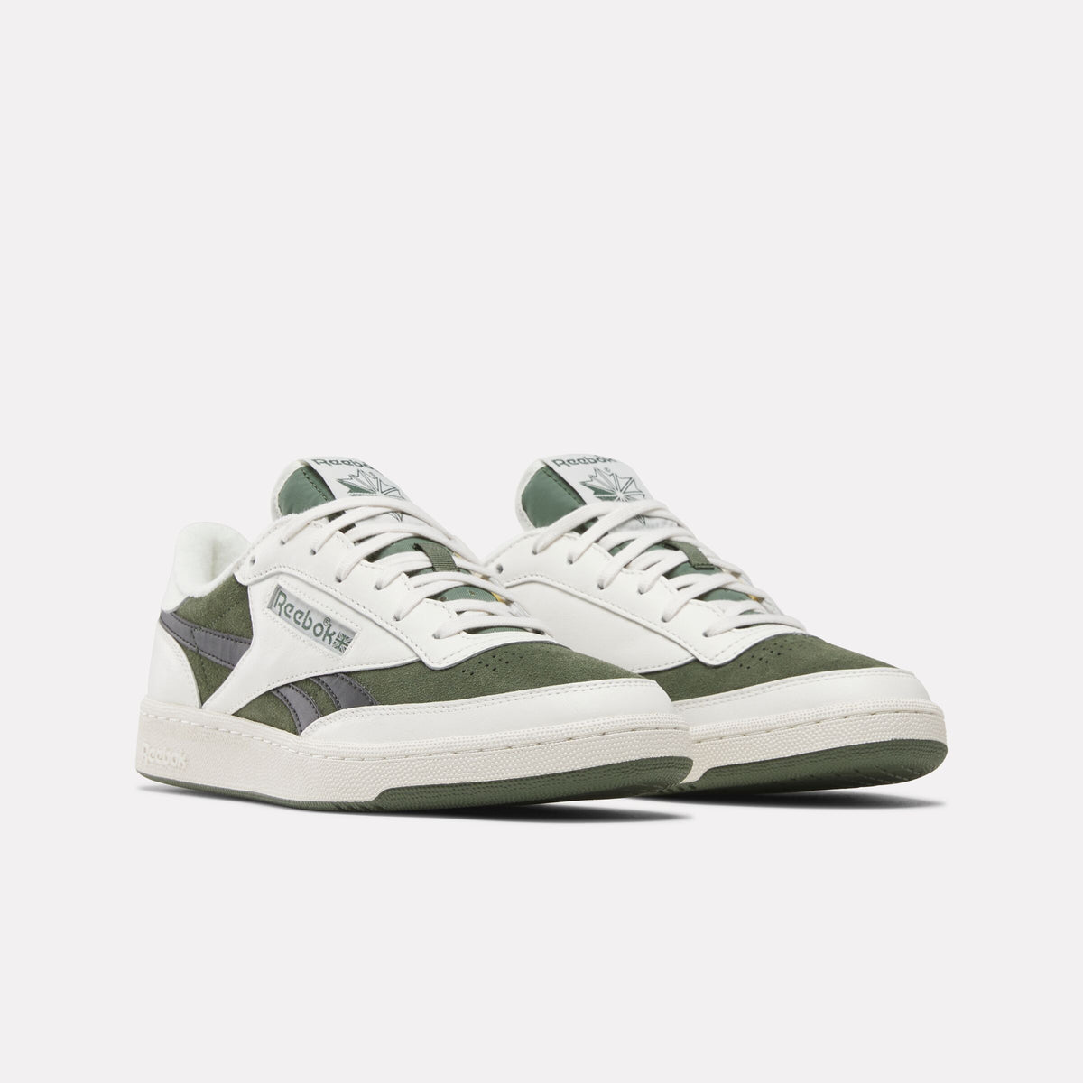Reebok Unisex' Club C Revenge Vintage Ii  In Chalk/Breakawaygreen/Washedbla M