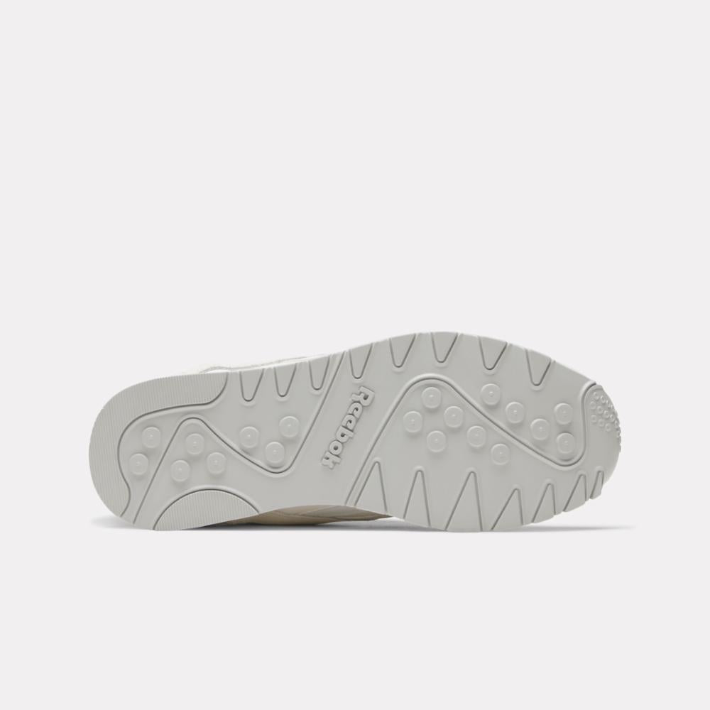 Reebok Footwear  Men's Classic Nylon Reebok Classics Ftw Men White M