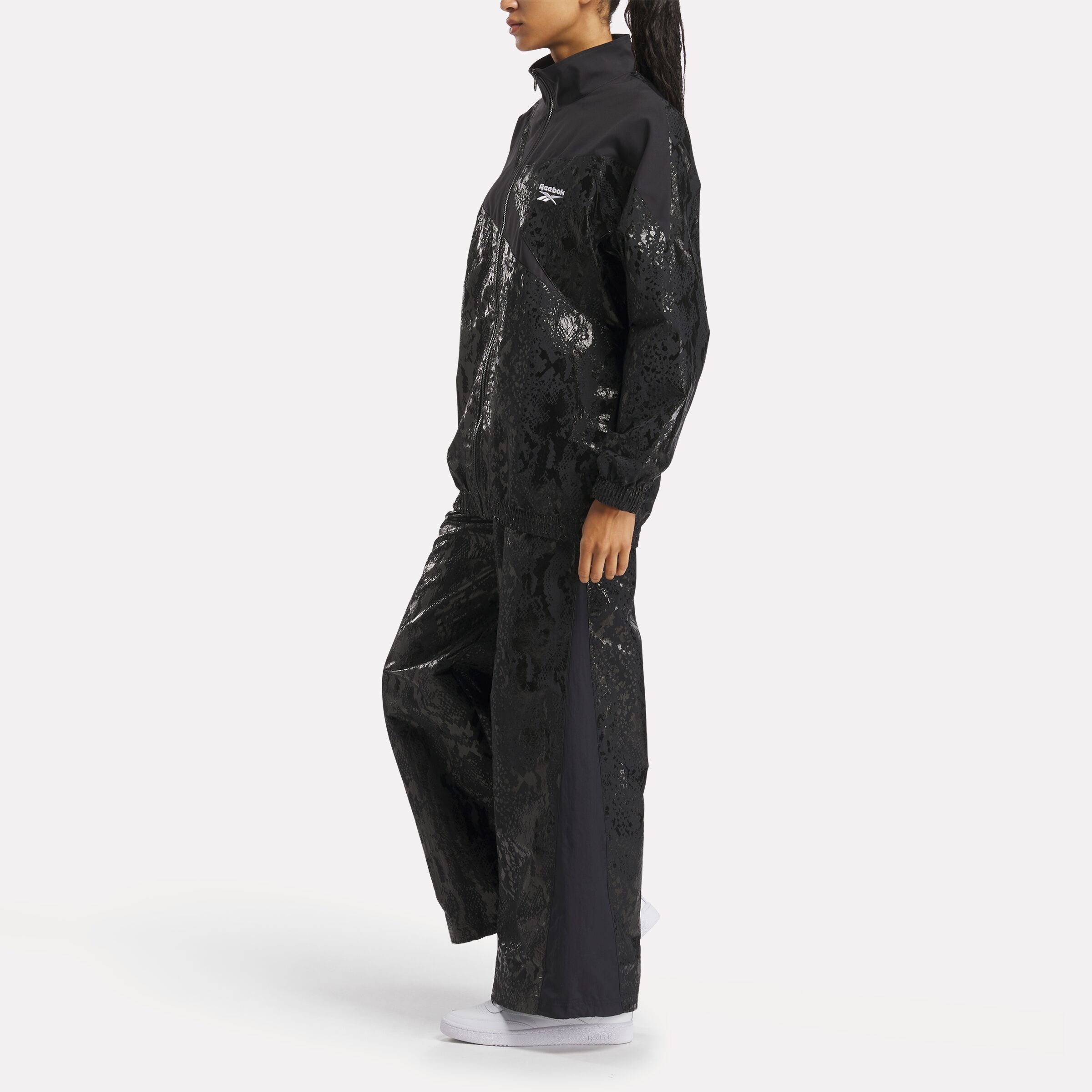 Reebok Women's Bball Off Court Warm Up Jacket  In Black REG