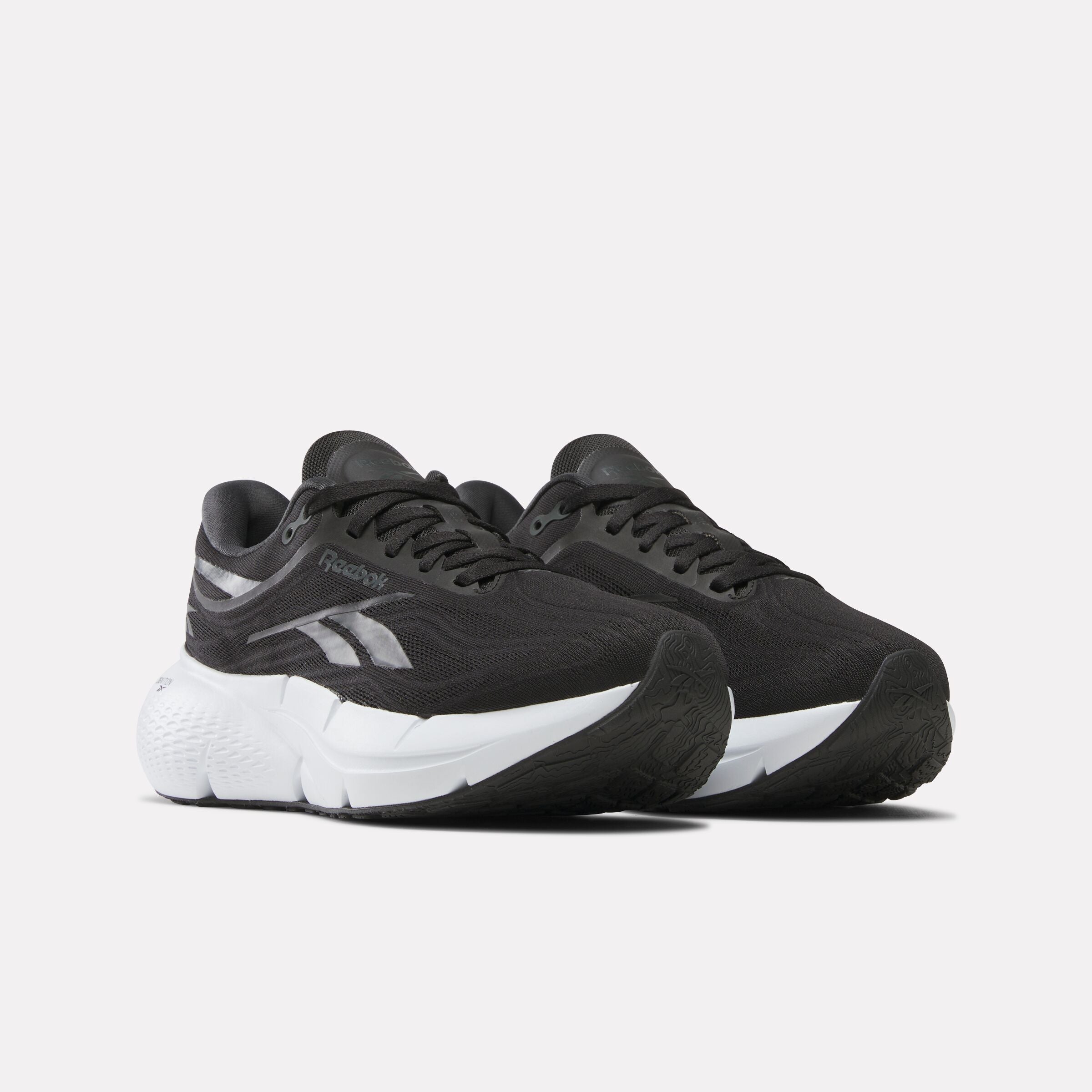 Reebok Women's Zignition  In Black/White M