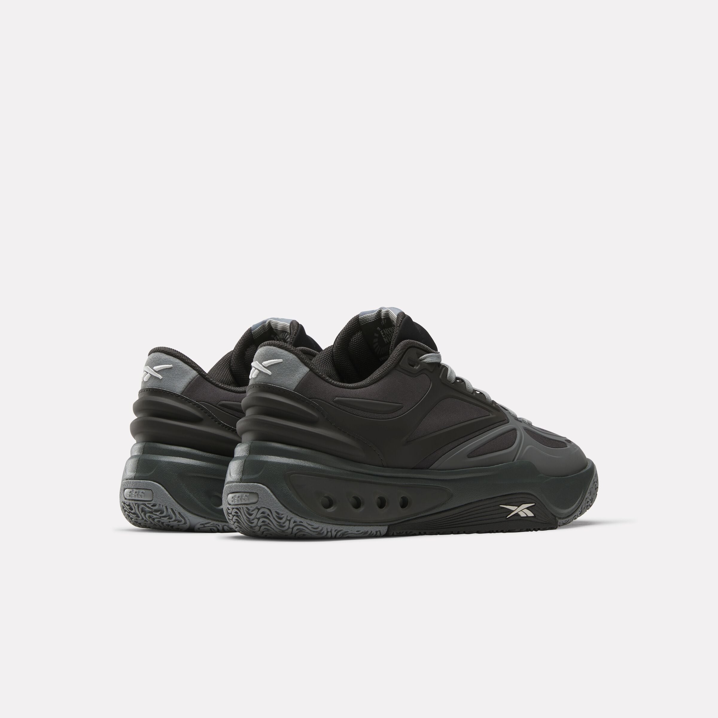 Reebok Unisex' Engine A  In Black/Washed M