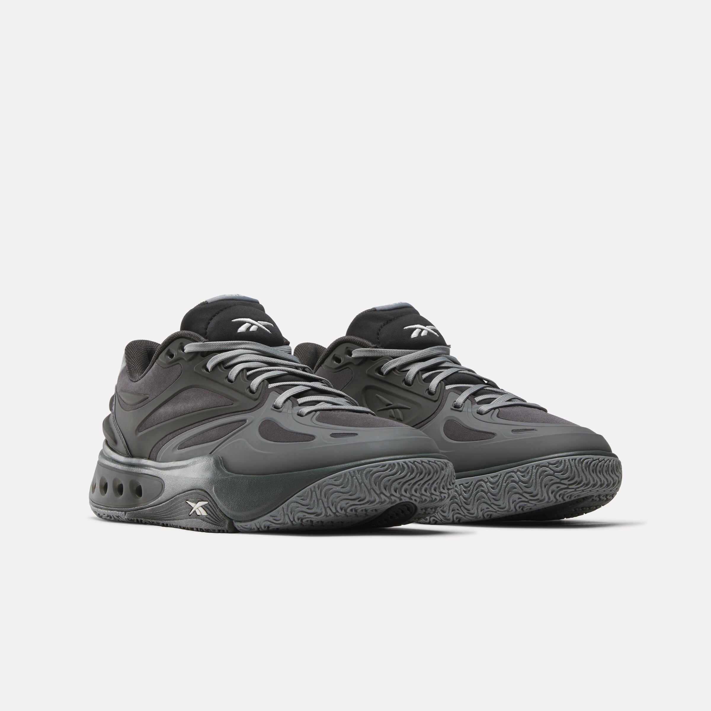 Reebok Unisex' Engine A  In Black/Washed M