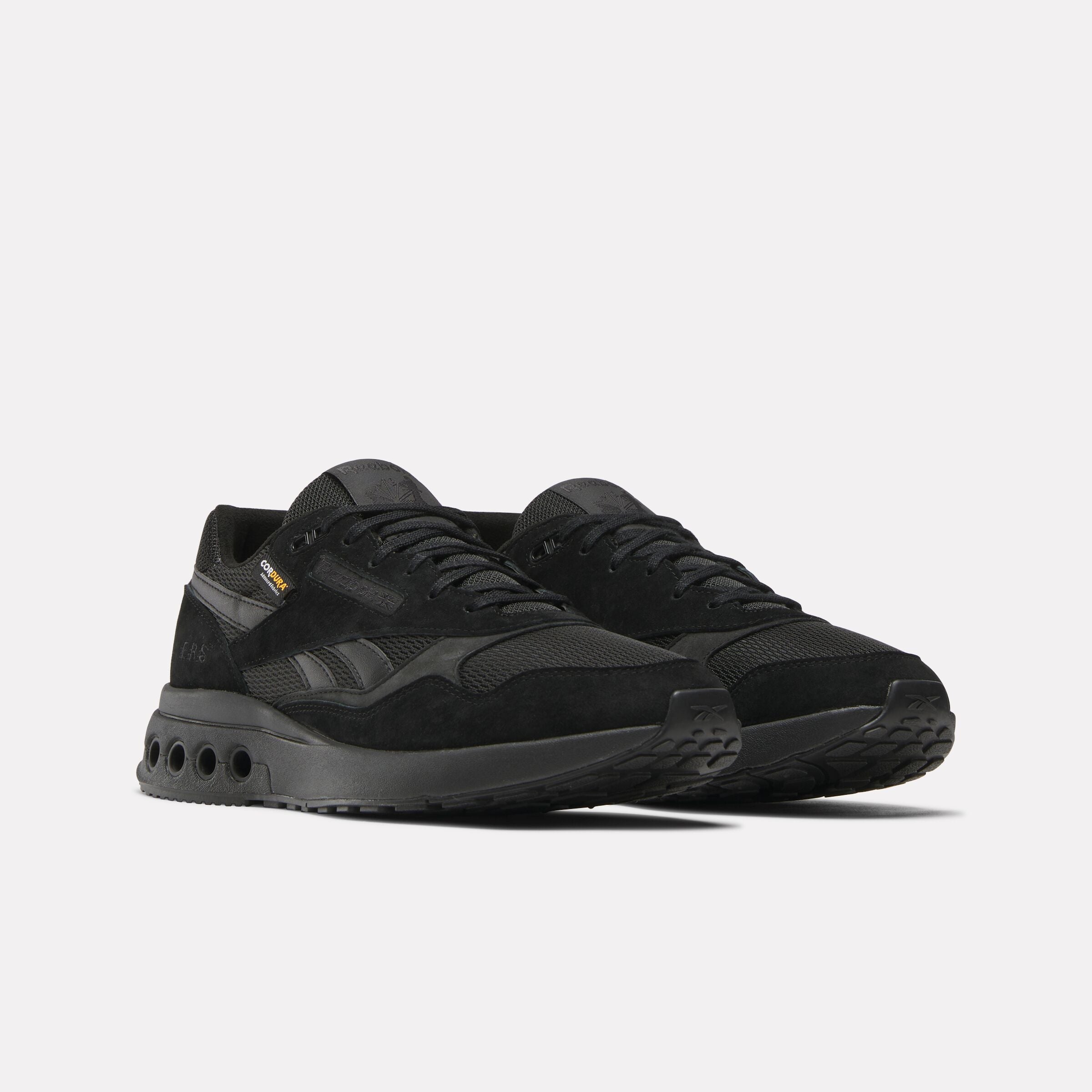 Reebok Unisex' Ers World  In Black/Black M