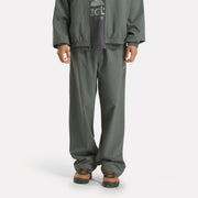 Reebok Apparel  Unisex' Market Track Pant Black Reg