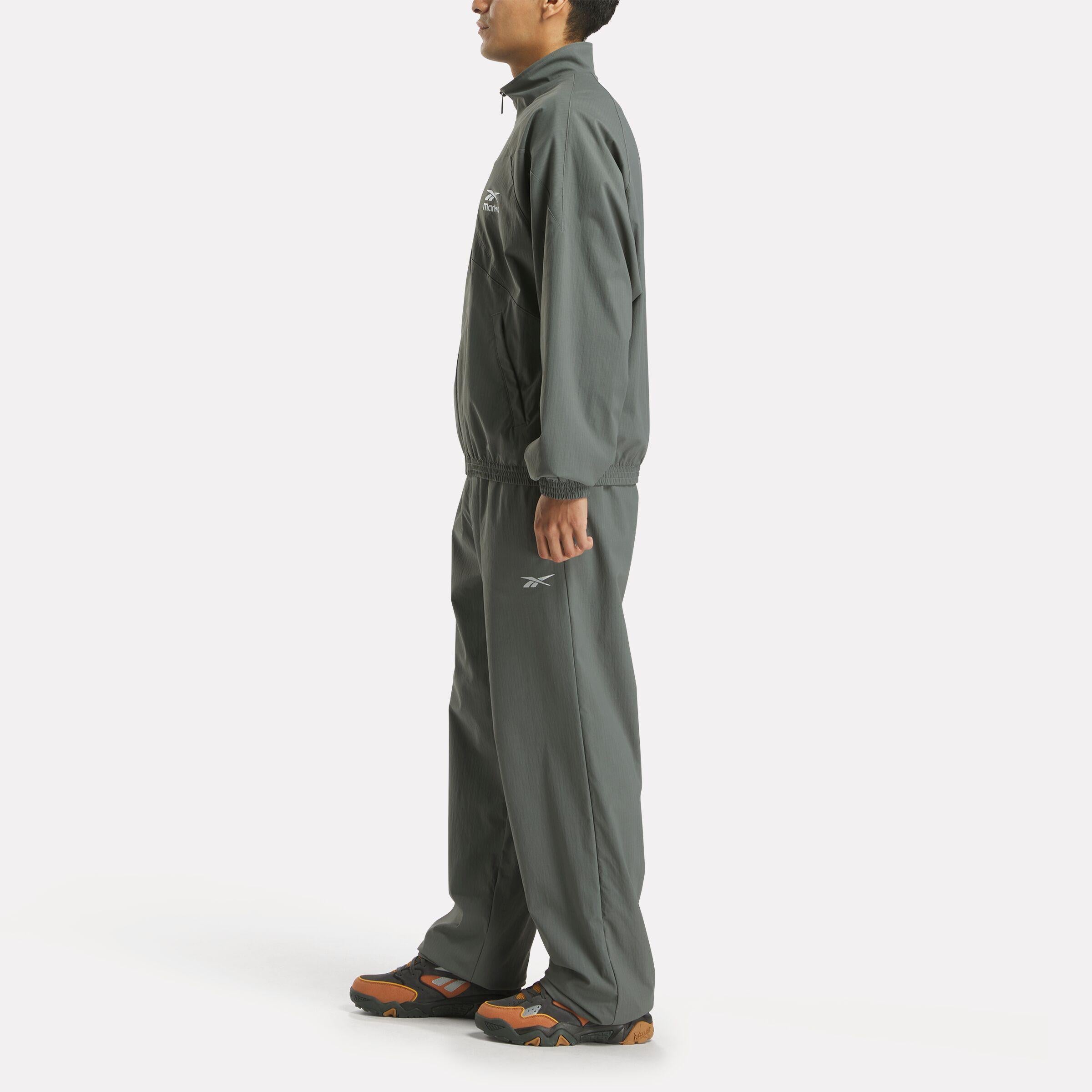 Reebok Apparel  Unisex' Market Vector Jacket Black Reg