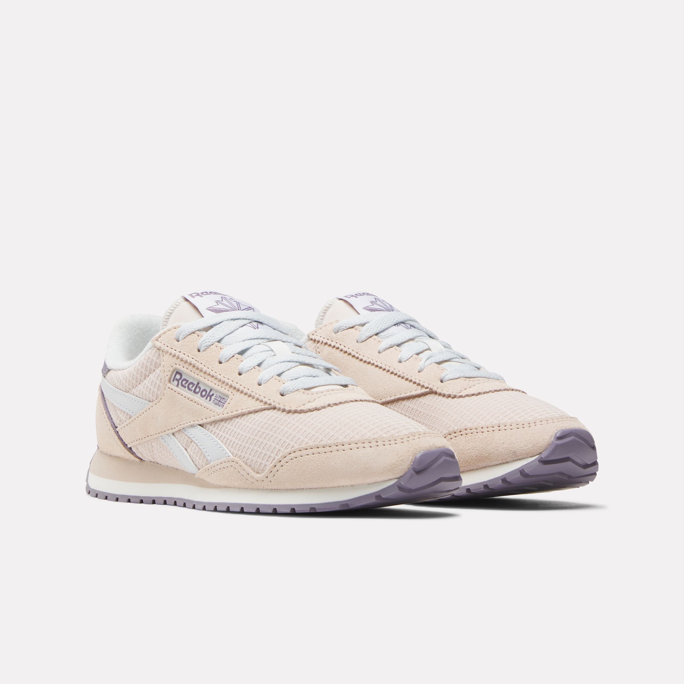 Reebok Women's Classic Az  In Mutedclay/Moon/Purplefusion M