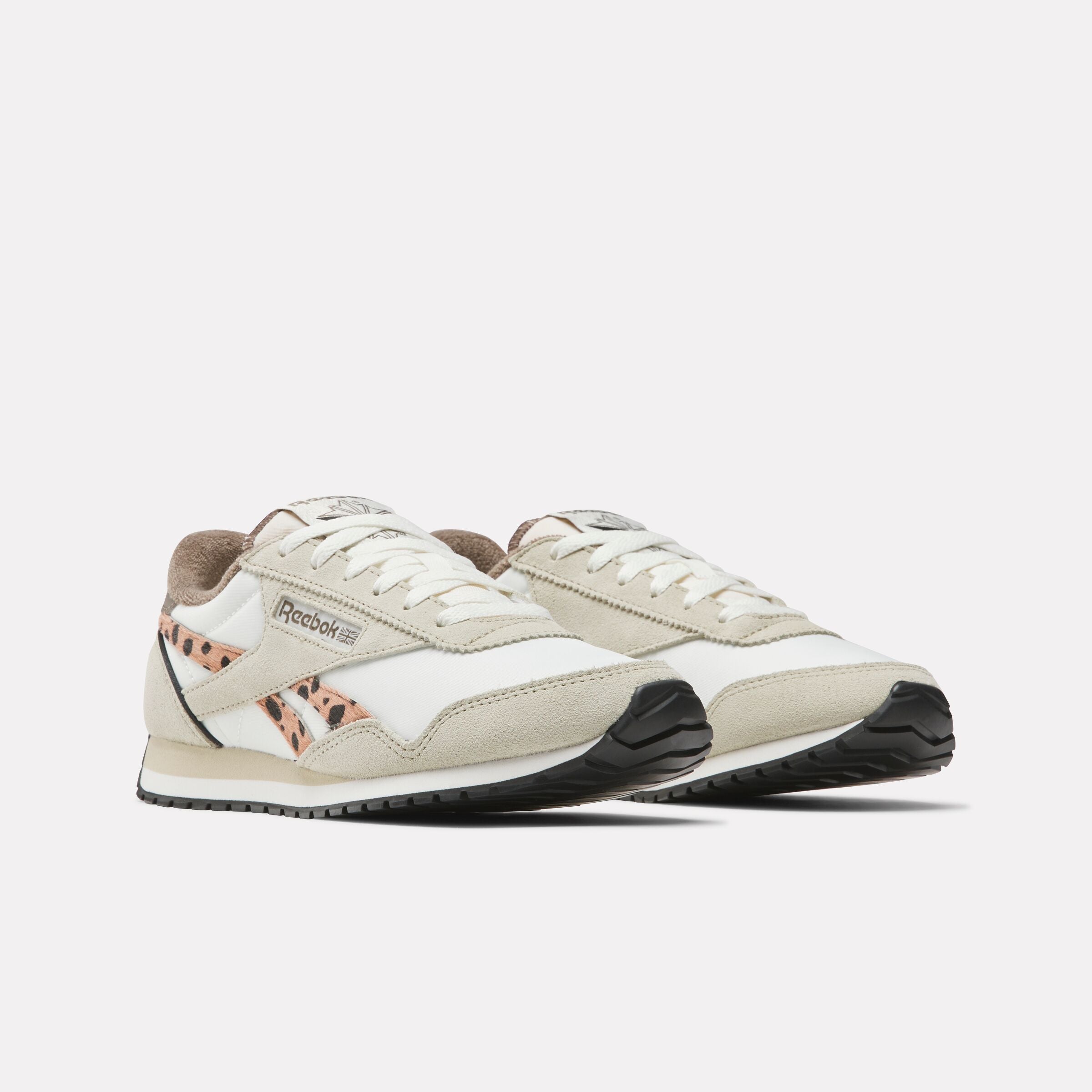 Reebok Women's Classic Az  In Chalk/Classic Beige/Trek Grey M