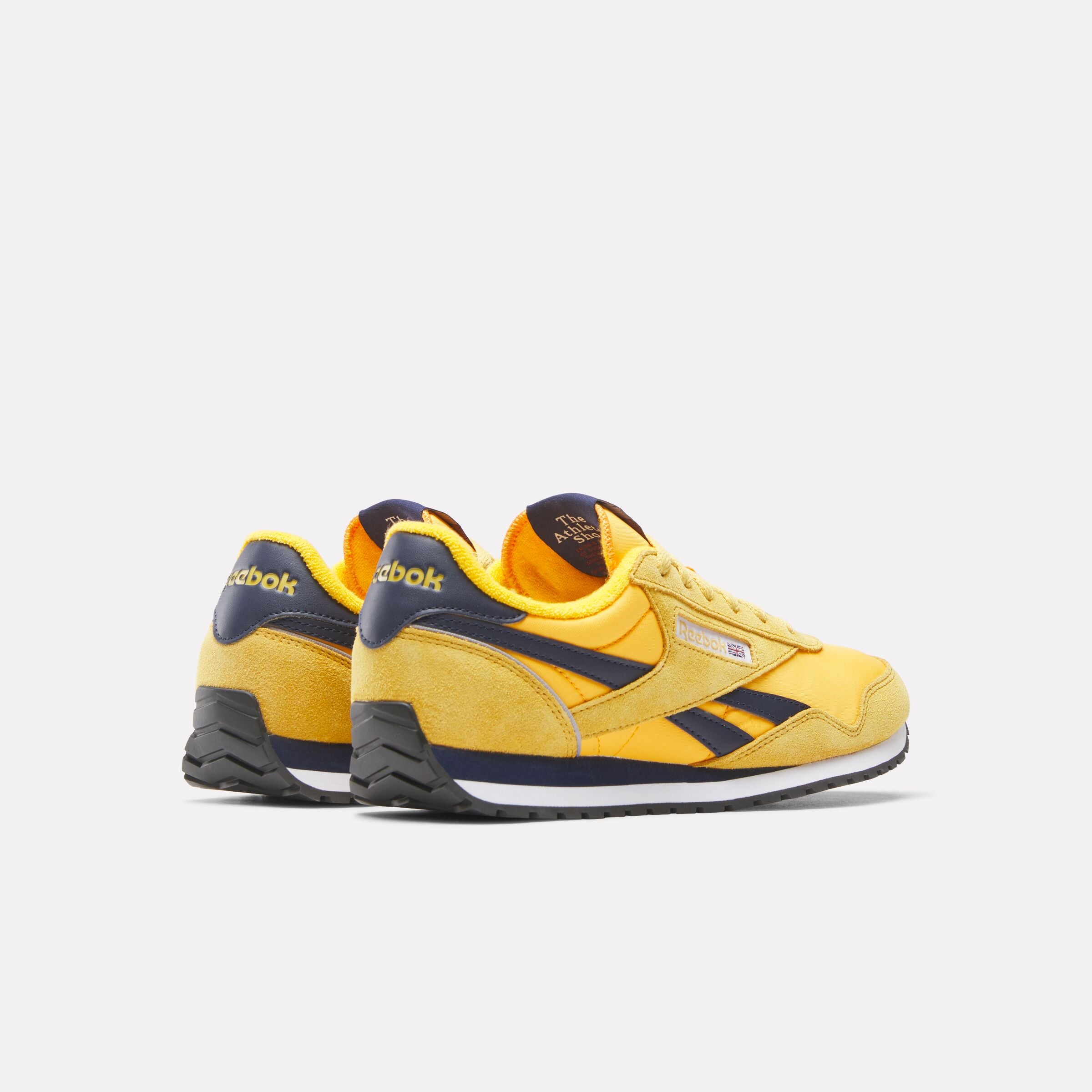 Reebok Unisex' Classic Az  In Collegiate M