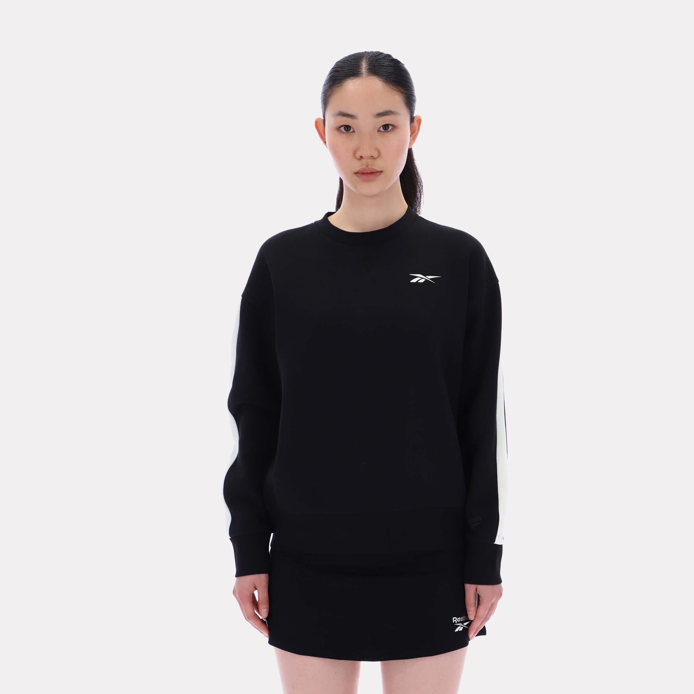 Sweat-shirt oversize Bella à col rond pour femme de Reebok Apparel, collection Reebok Classics App, noir, taille standard.