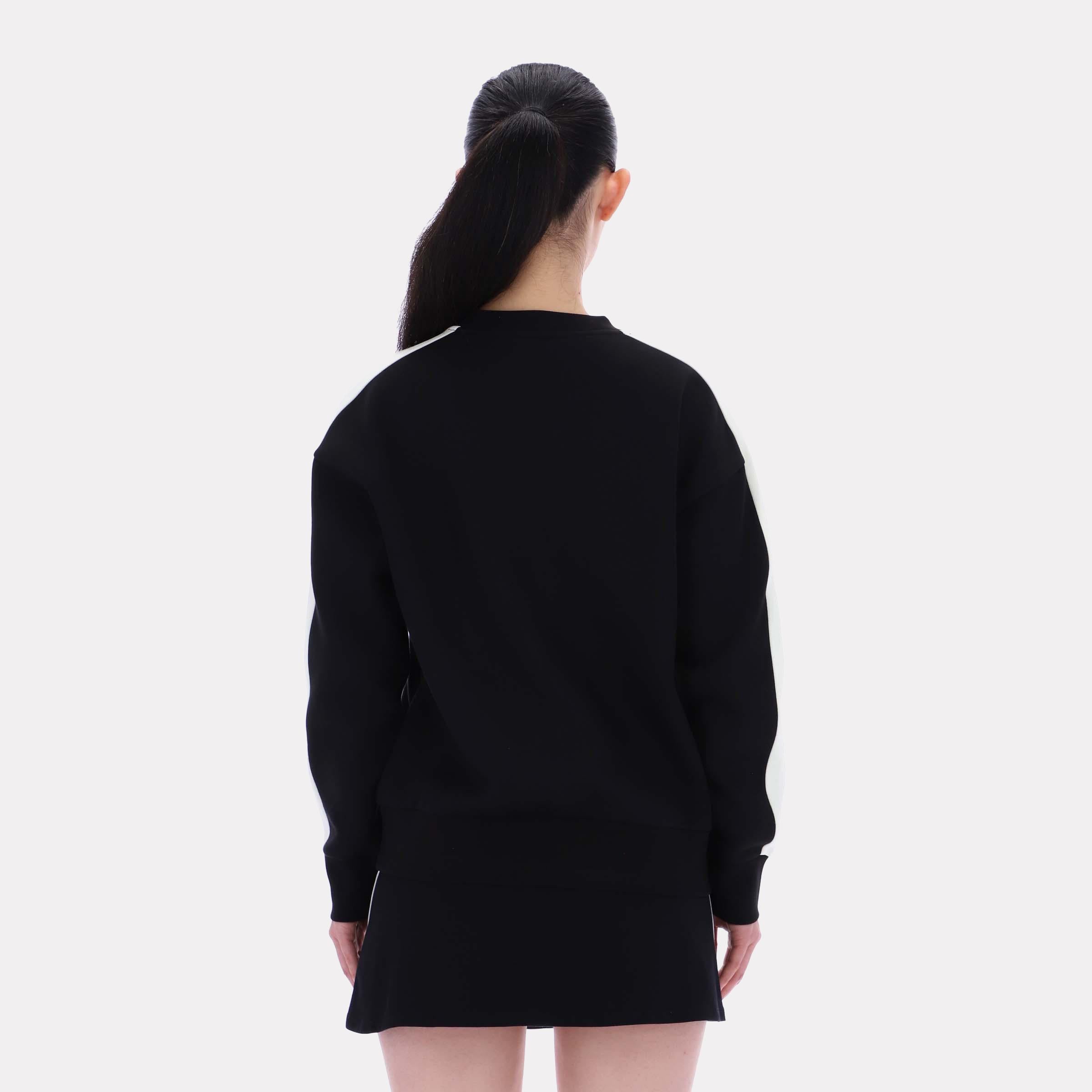 Sweat-shirt oversize Bella à col rond pour femme de Reebok Apparel, collection Reebok Classics App, noir, taille standard.