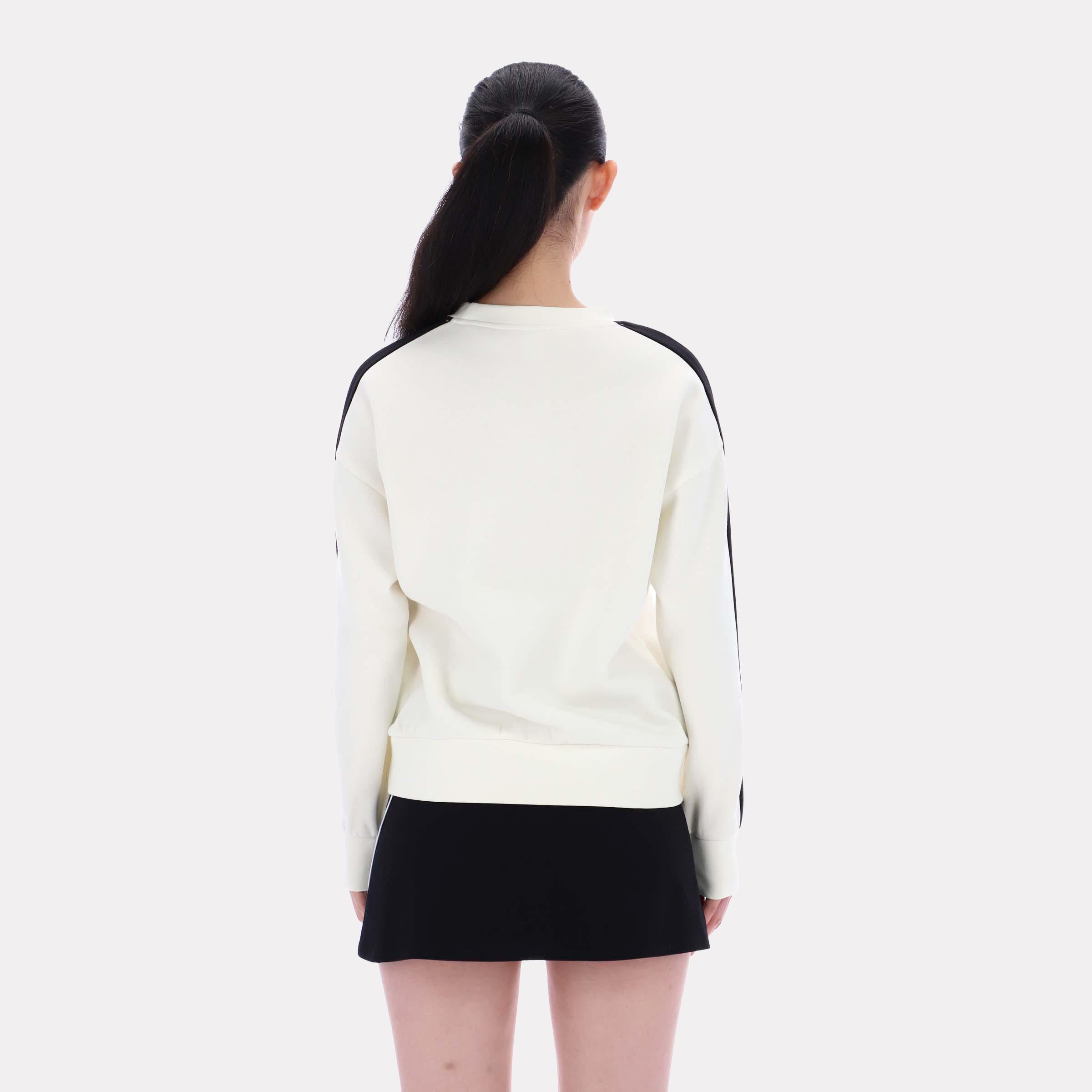 Reebok Apparel  Women's Bella Oversized Crewneck Sweatshirt Reebok Classics App Women White Reg