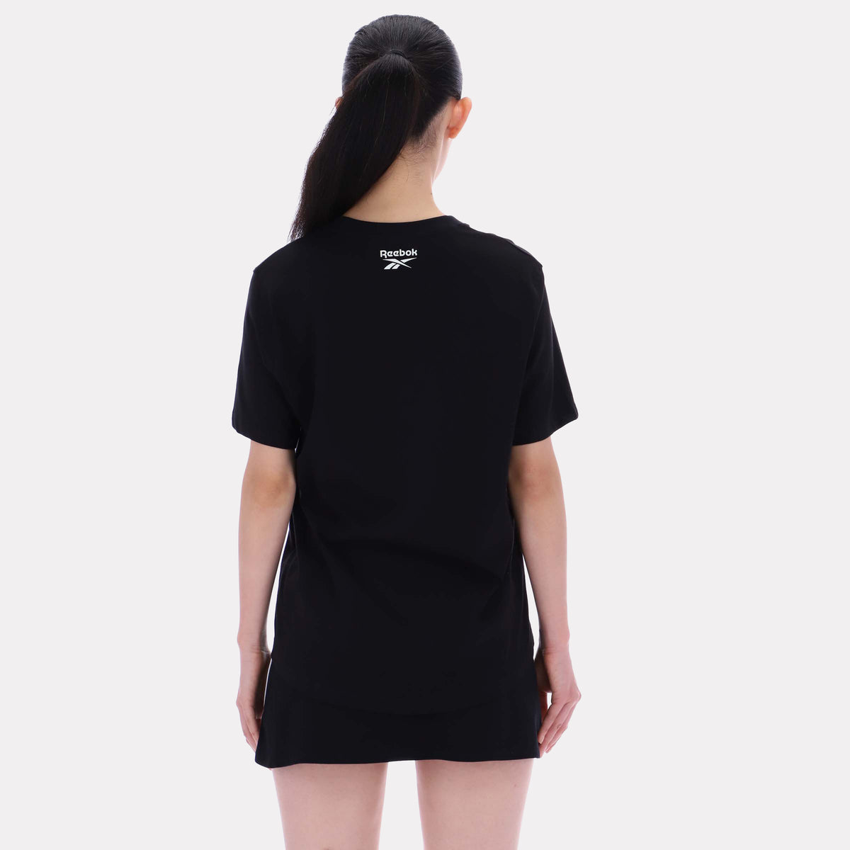 Reebok Women's Brielle Crew Neck Oversized Ss Tee  In Black REG