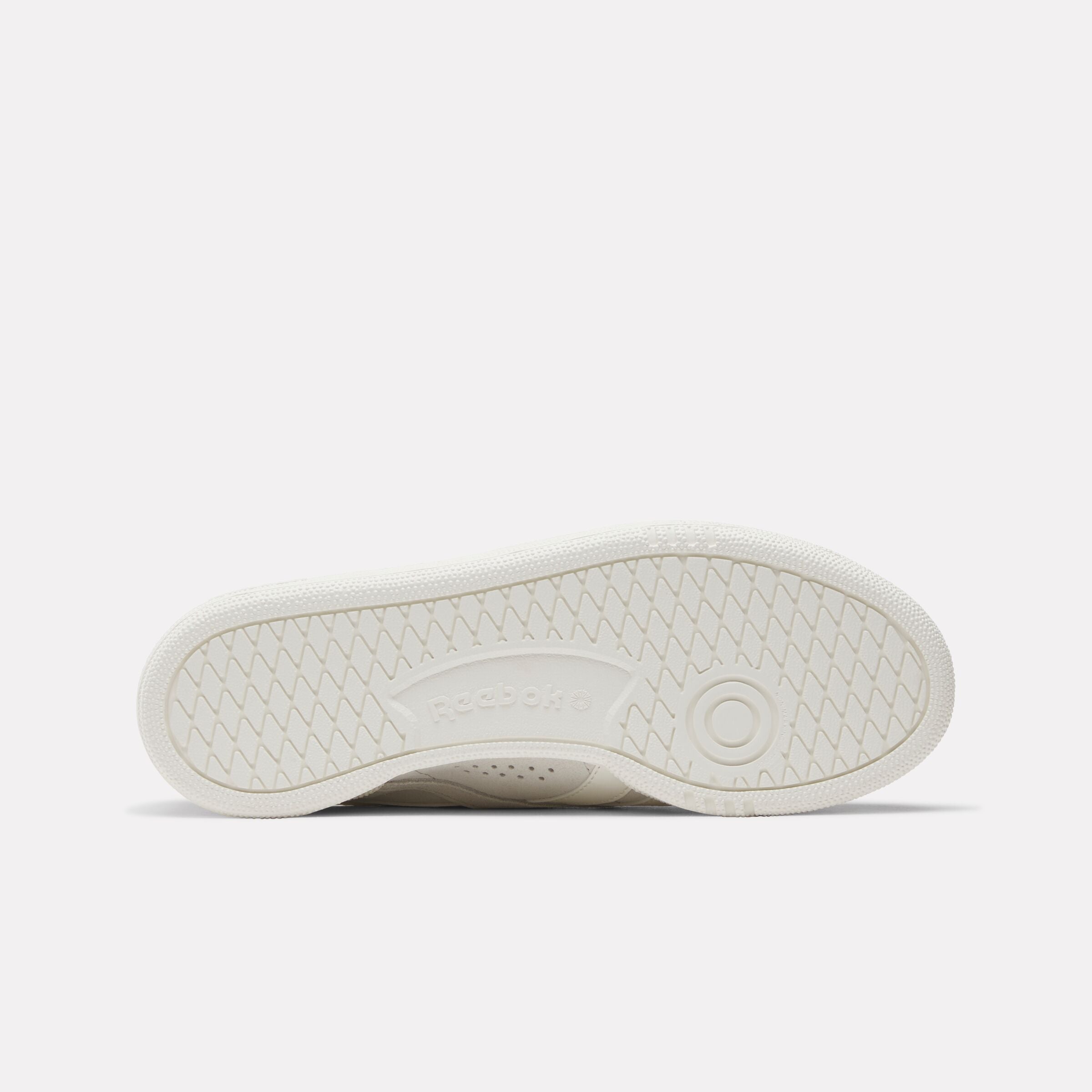Reebok Women's Club C Grounds Uk  In Soft Grey M