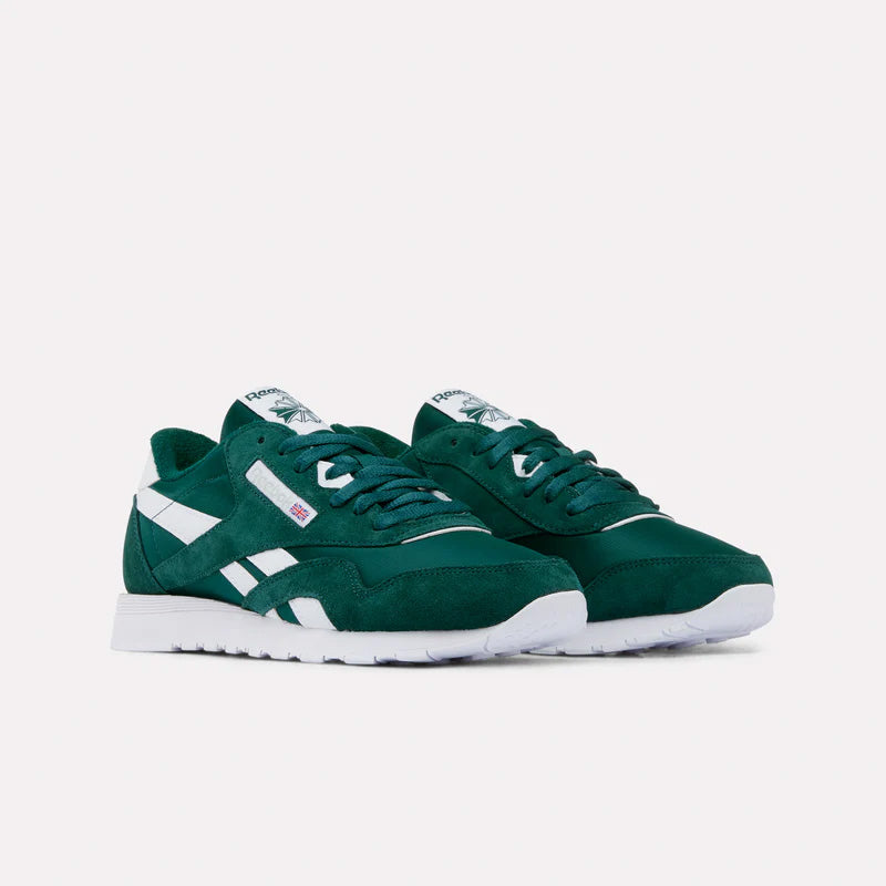 Reebok Unisex' Classic Nylon  In Metalgreen/Ftwrwhite/Metalgree M