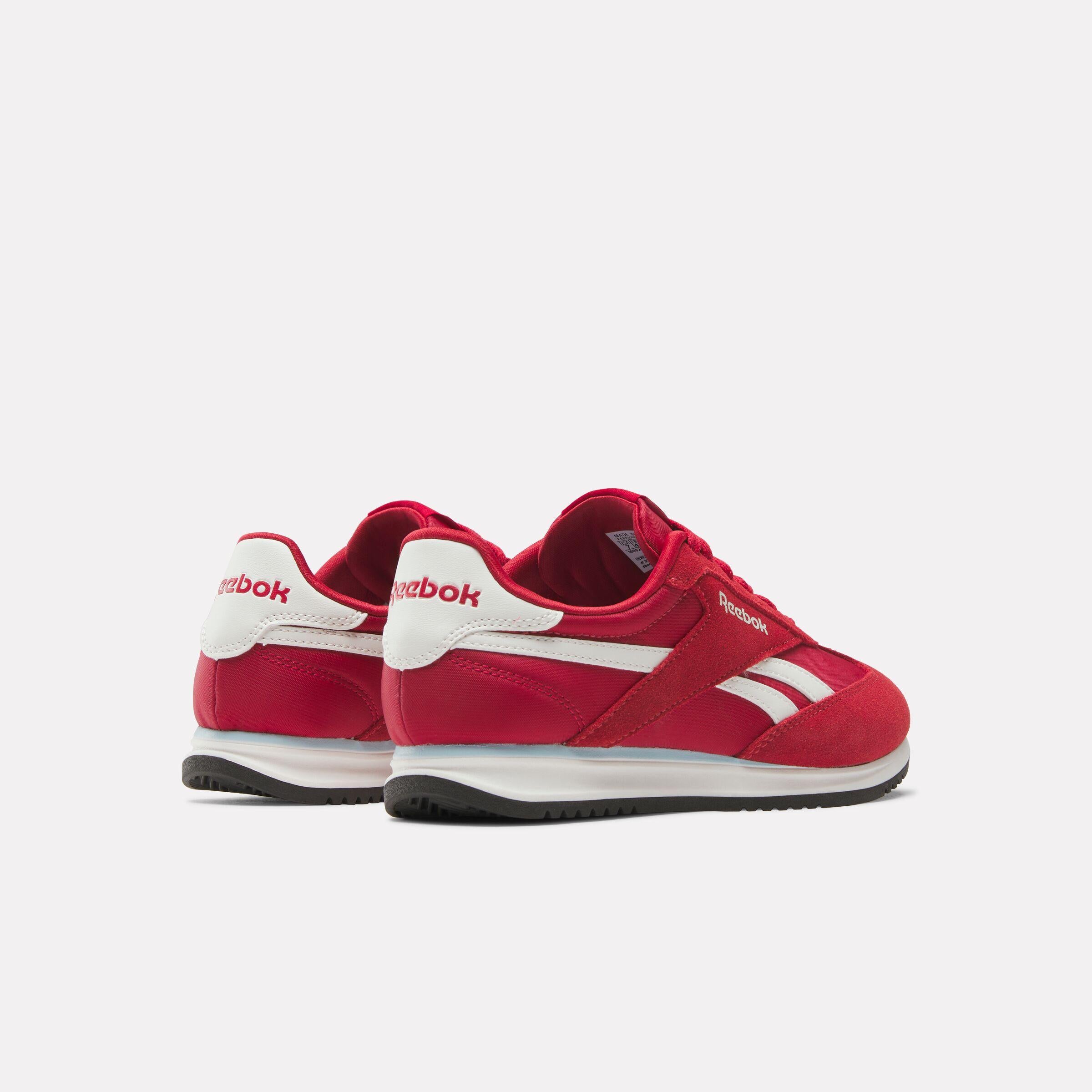 Reebok Footwear  Women's Reebok World 70 Reebok Classics Ftw Women Red M