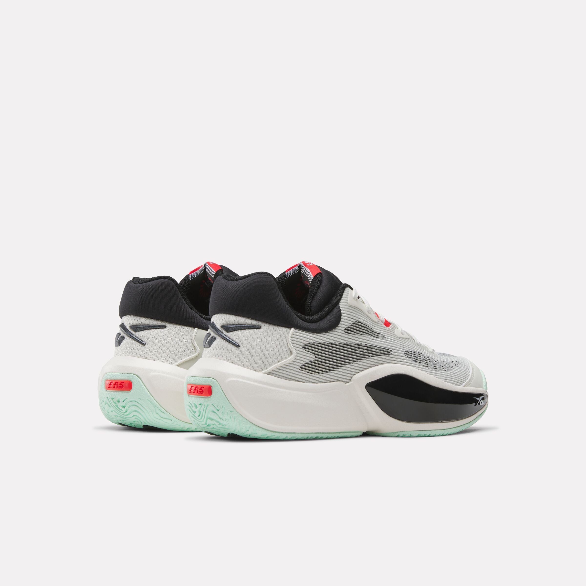 Reebok Unisex' Engine A 26 Se  In Chalk/Black/Energy M
