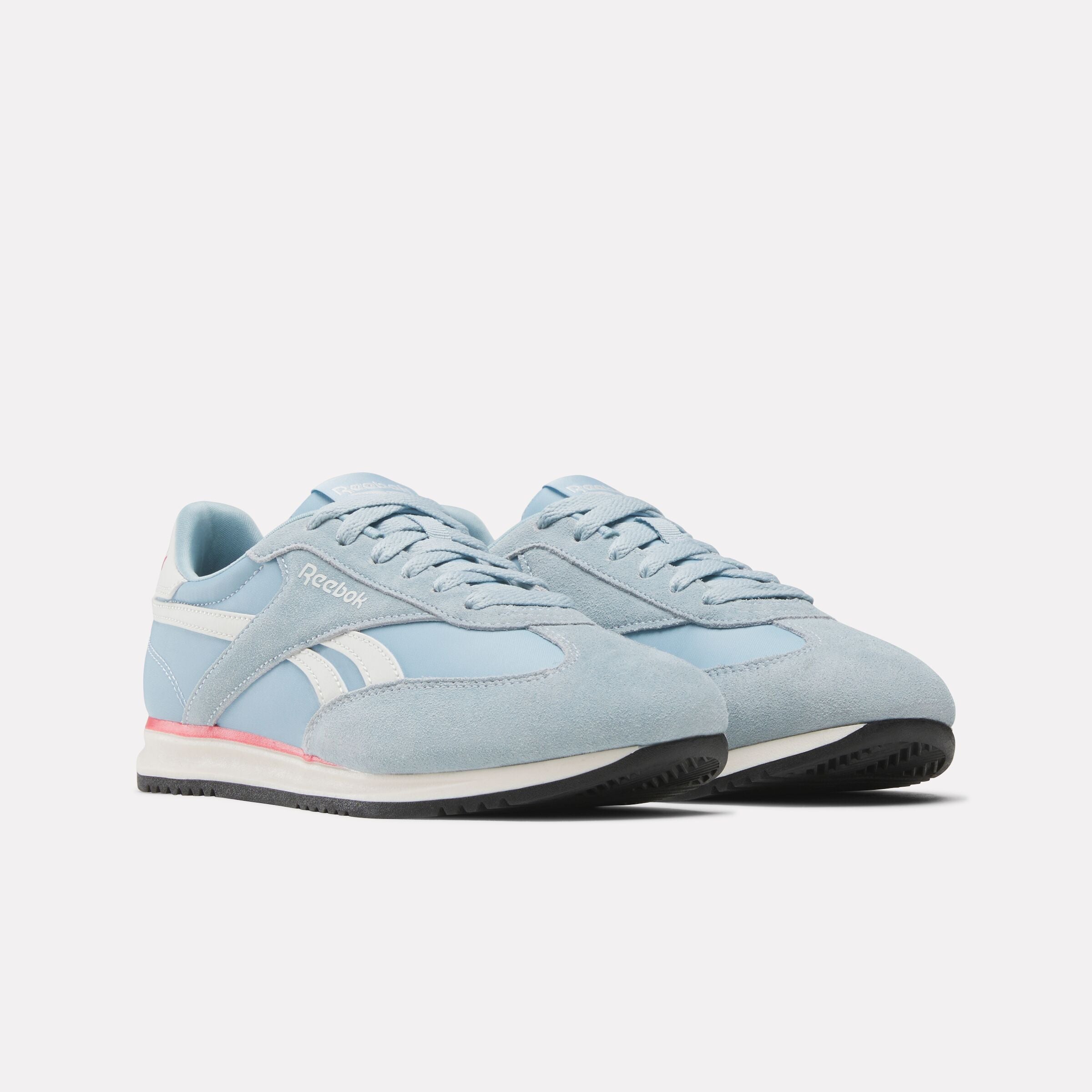 Reebok Women's Reebok World 70  In Iceblue/Sportred/Ftwrwhite M