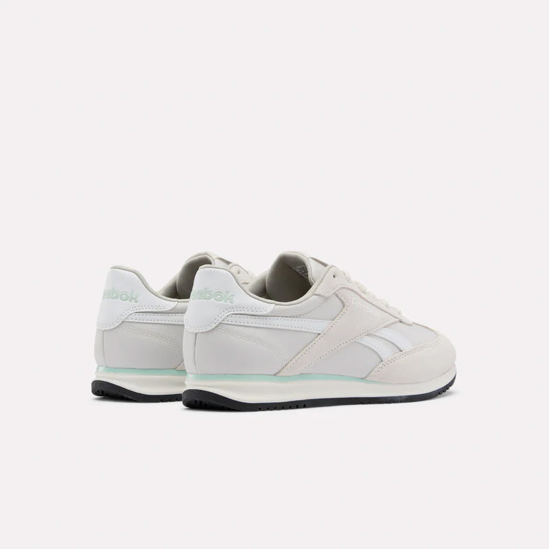 Reebok Women's Reebok World 70  In Grey/Grey/Tranquil Teal M