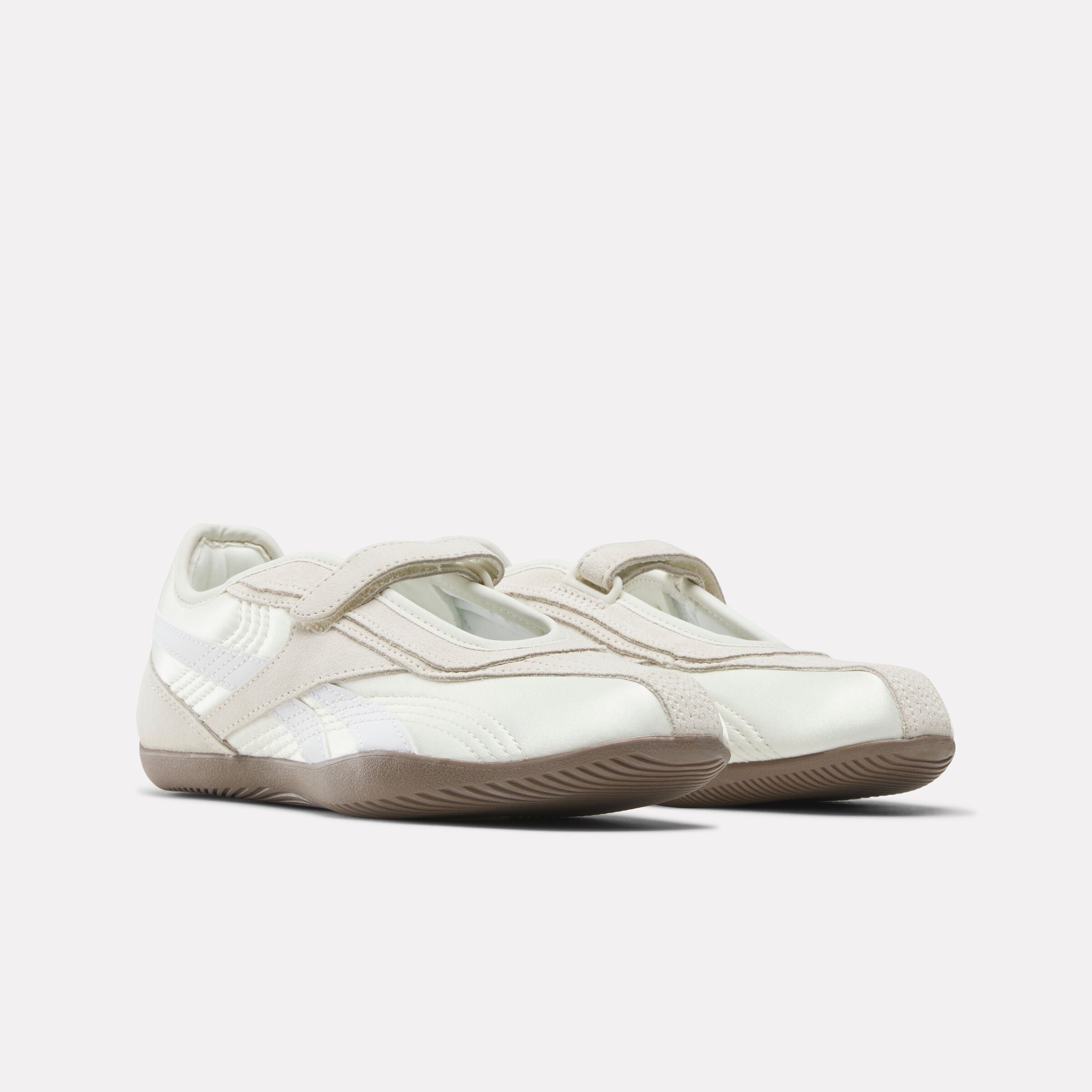 Reebok Women's Ultra Lo Mary Jane  In Vintage Chalk / White M