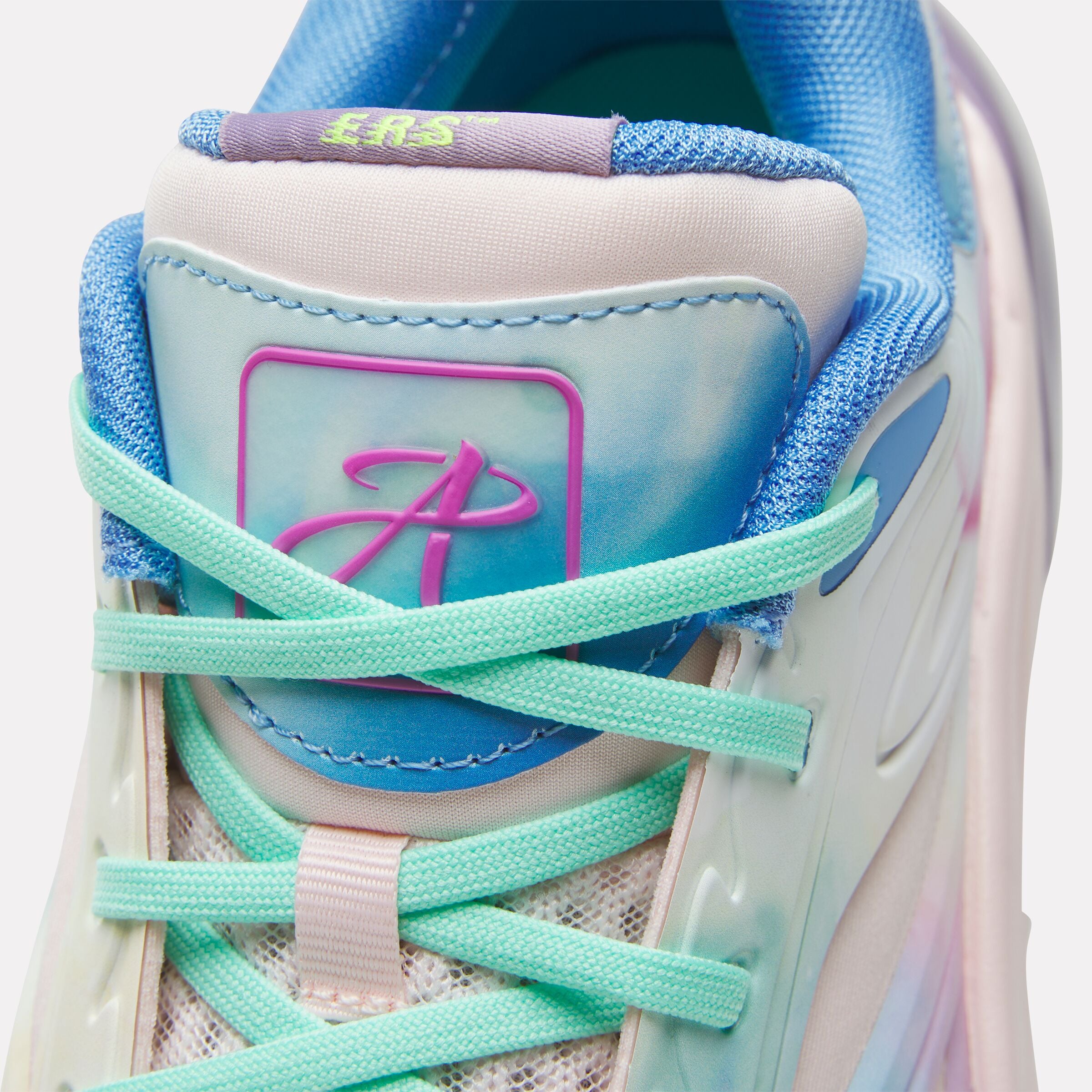Reebok Unisex' Angel Reese 1  In Atomic M