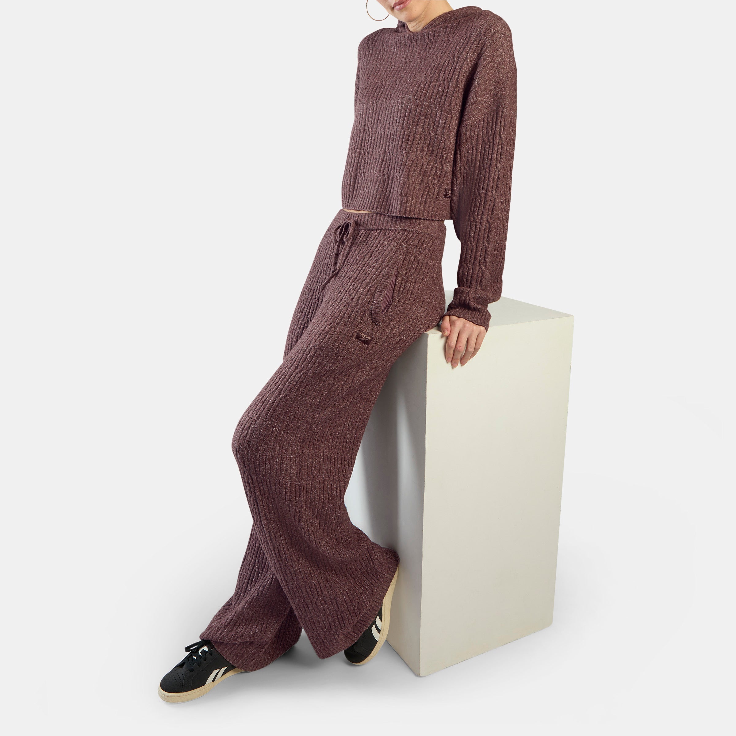 Reebok Women's Elevated Athletic Cable Knit Track Pants  In Dark Cocoa REG
