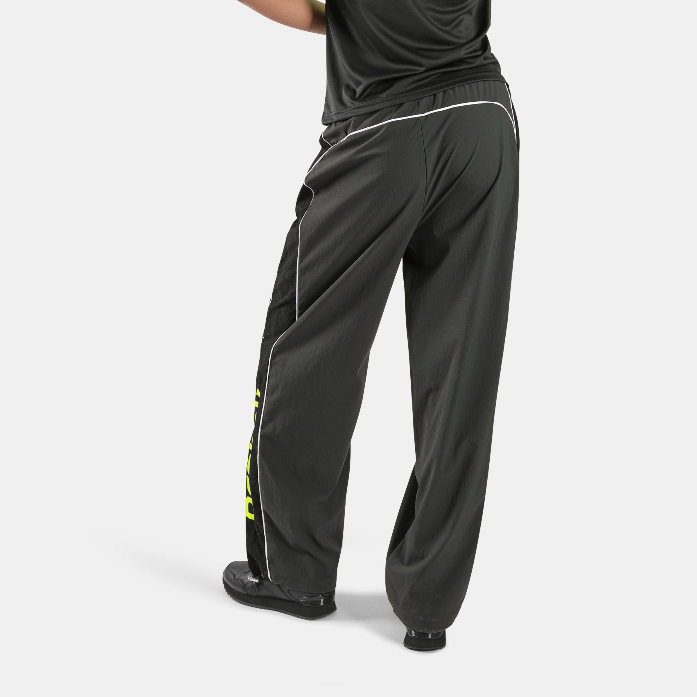 Reebok Women's Sidewinder Football Wmn Ripstop Trk Pant  In Grey REG