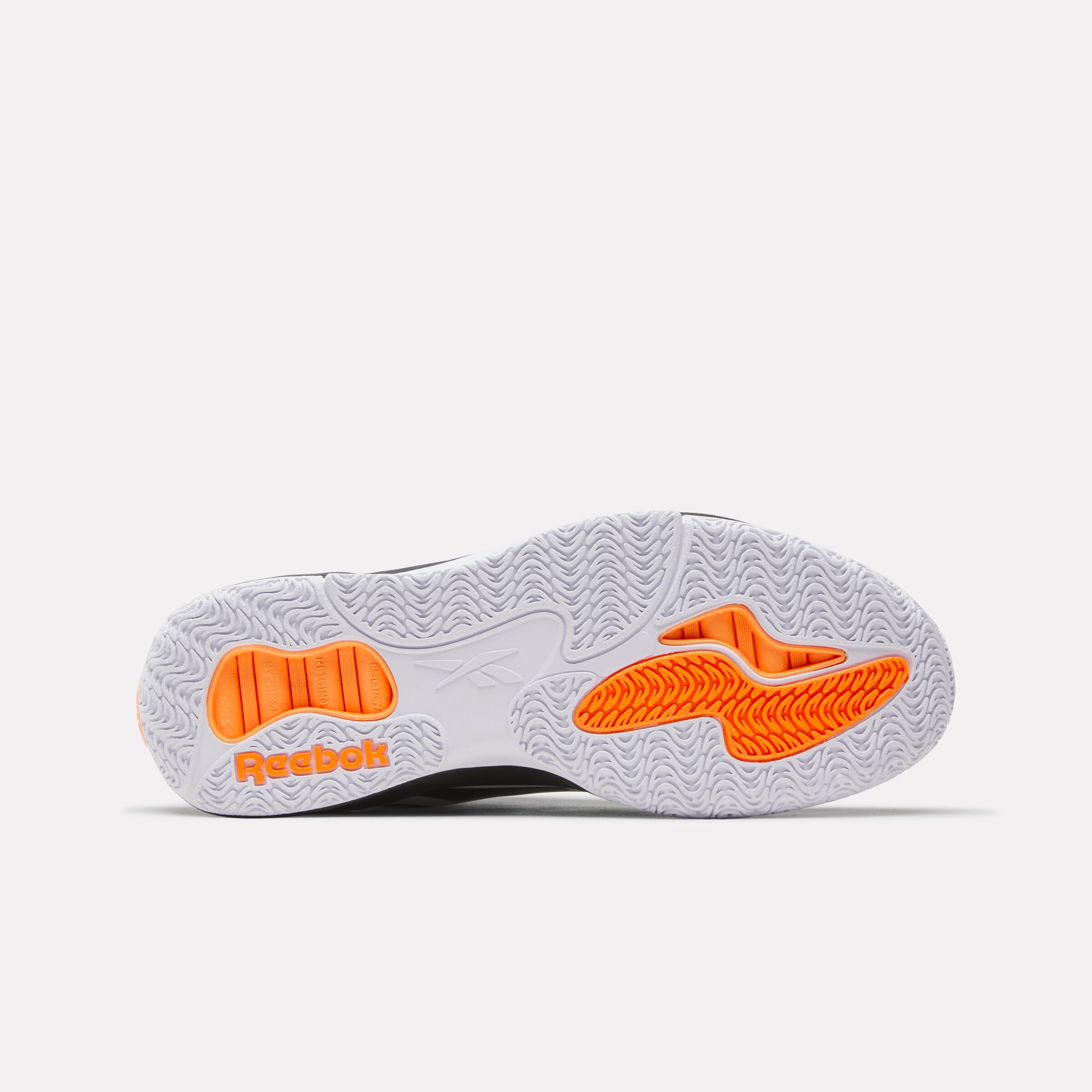 Reebok Unisex' Engine A Pump   In White/Black M