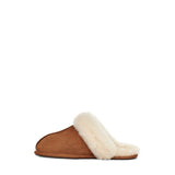 UGG Women's Scuffette II in Chestnut