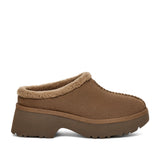 Ugg Women's Cozy Clog in Hickory