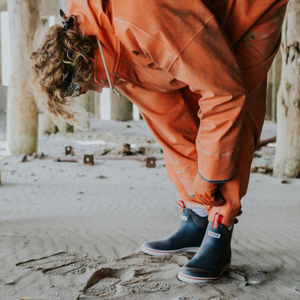 Xtratuf Men's S 6 Ankle Deck Boot Ankle Deck Boot Blue M