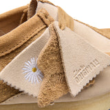 Clarks Women's Wallabee in Mid Tan Combi