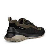 ECCO Men's Ult-Trn Low WP in Black/Tarmac