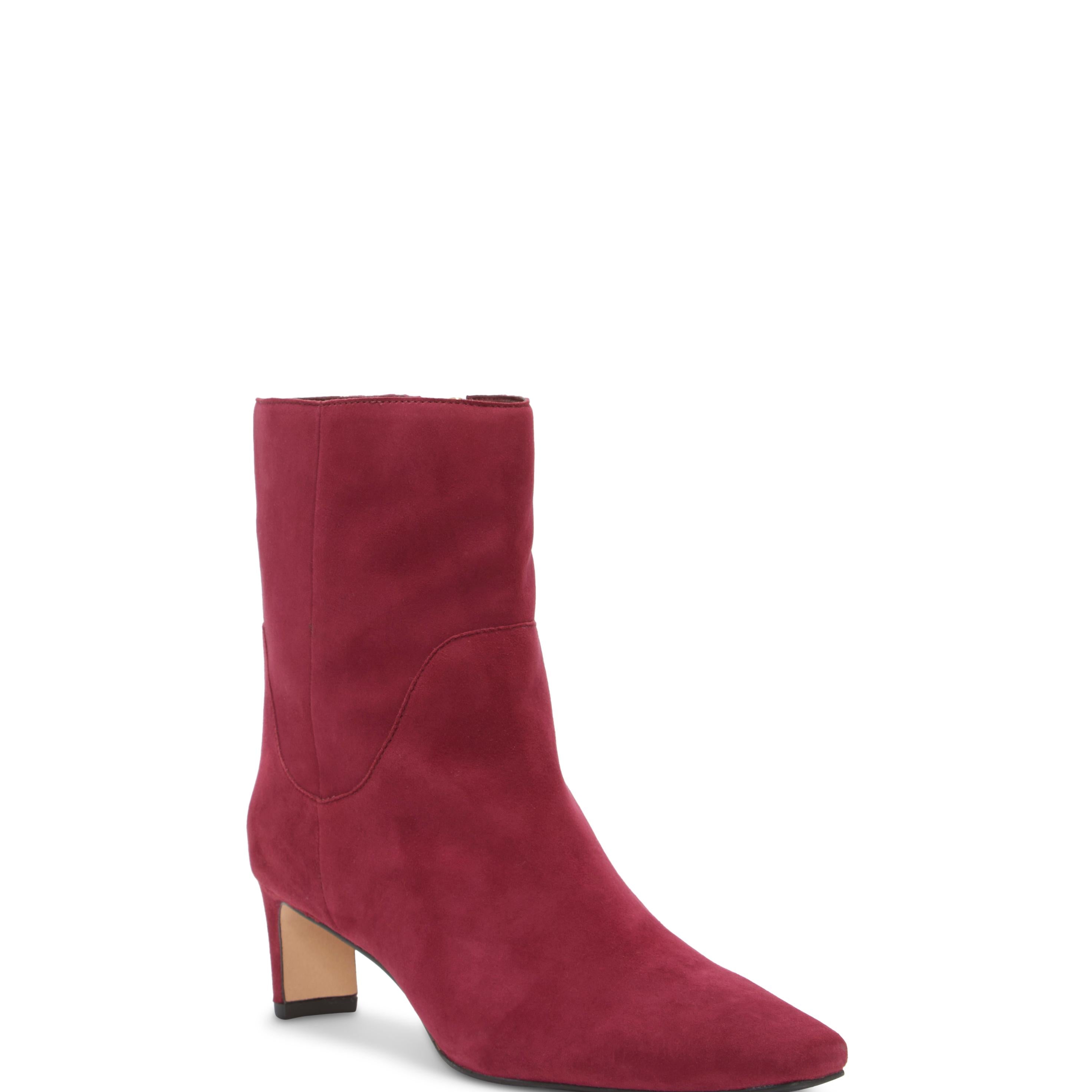 Vince Camuto Women's Amariah Burgundy M