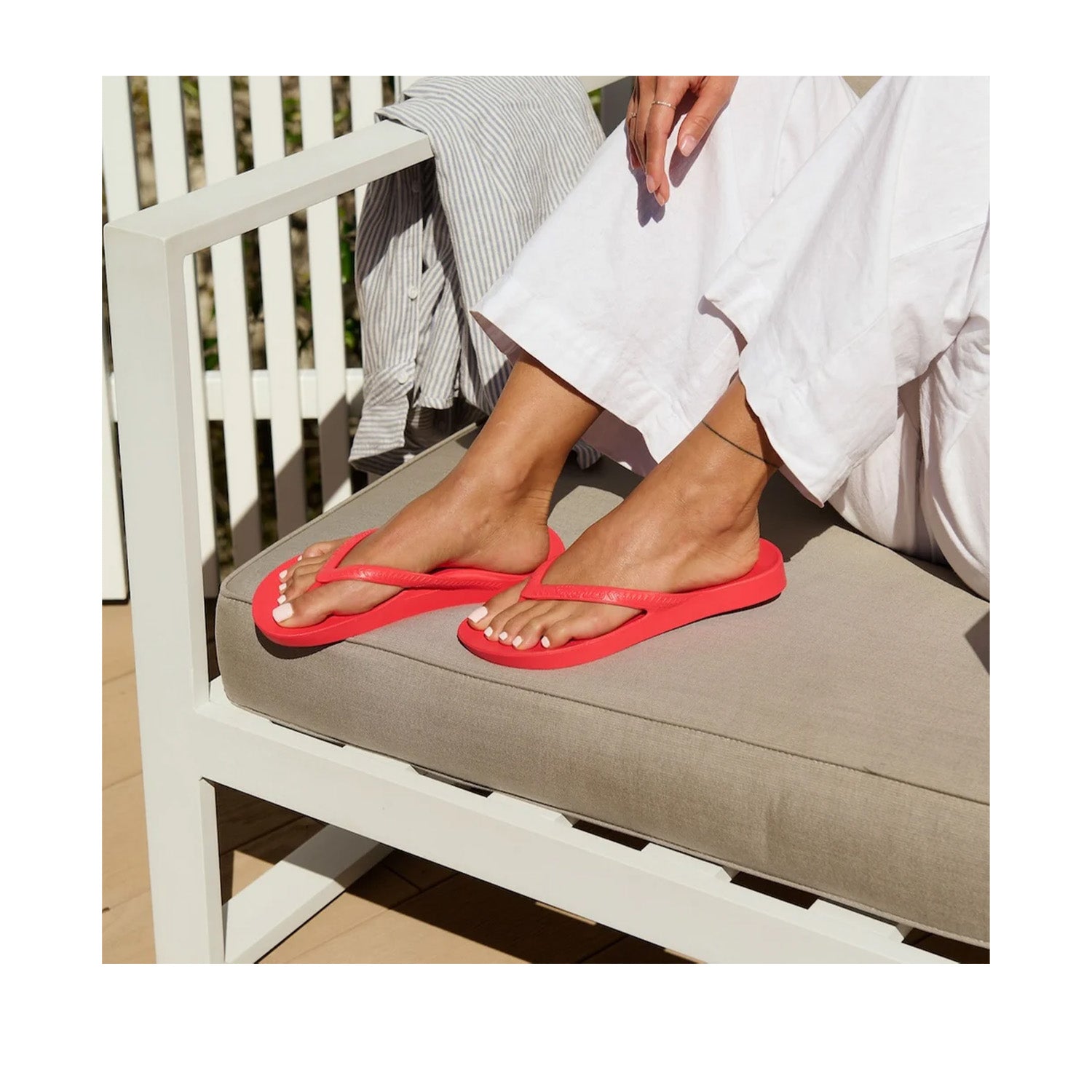 Archies Unisex Support Flip Flops in Coral