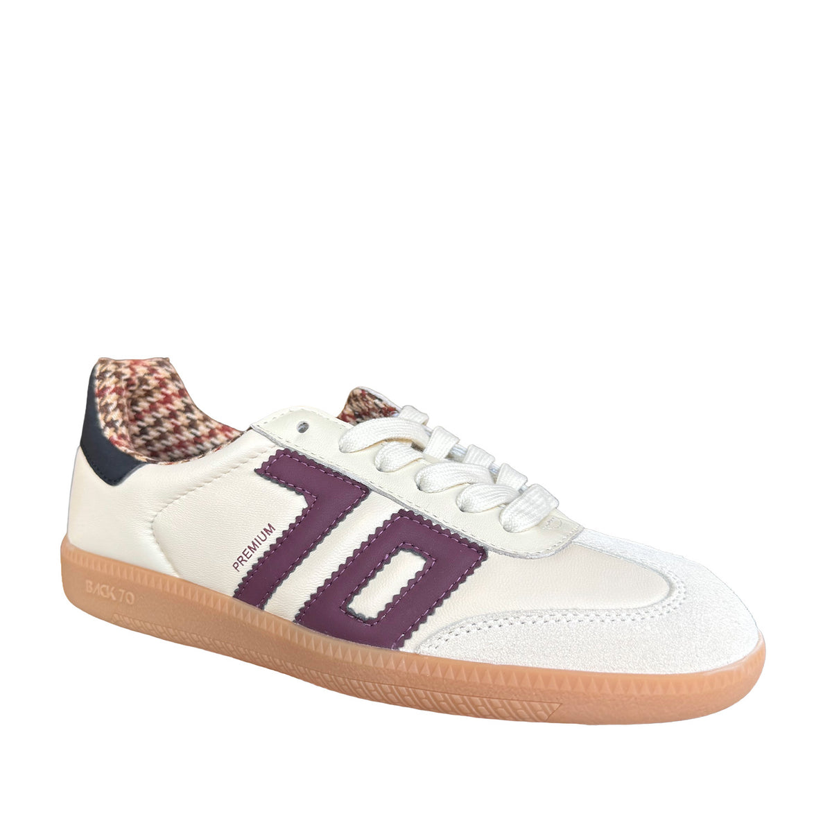 Back 70 Women's Cloud UK02 in Milk/Wine