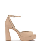 Vince Camuto Women's Brenla Nude M